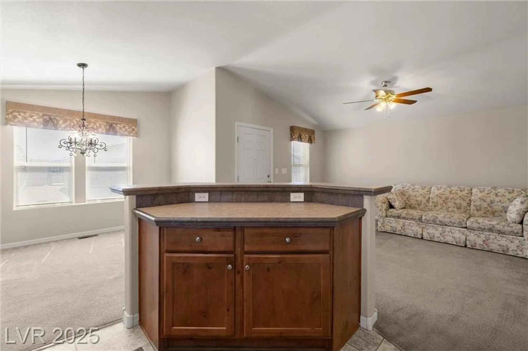 Property Slideshow image 12 of 40 | 356 saint andrew st, Pahrump, NV, 89048
