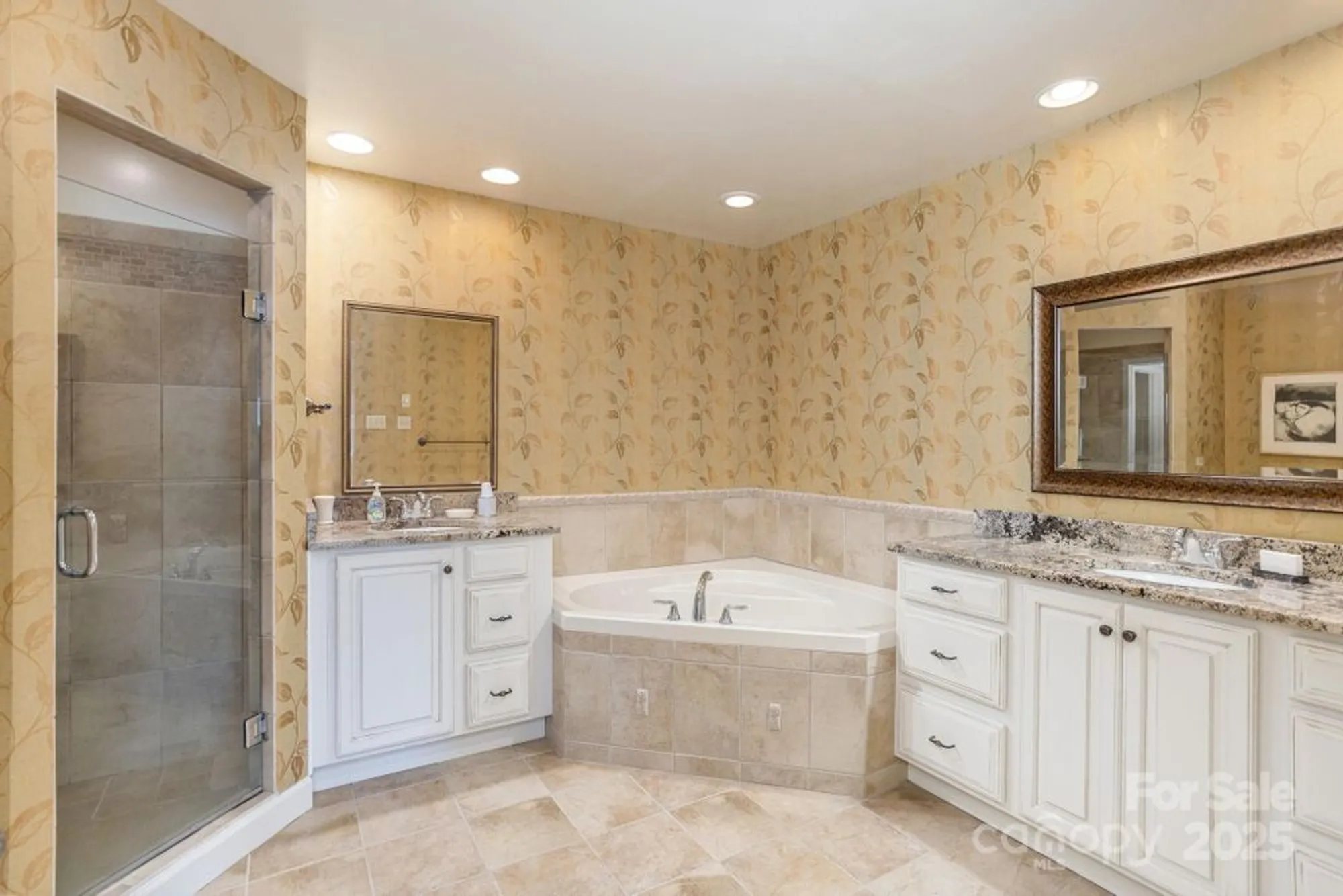 Property Slideshow image 17 of 33 | 103 golfside dr, Flat Rock, NC, 28731