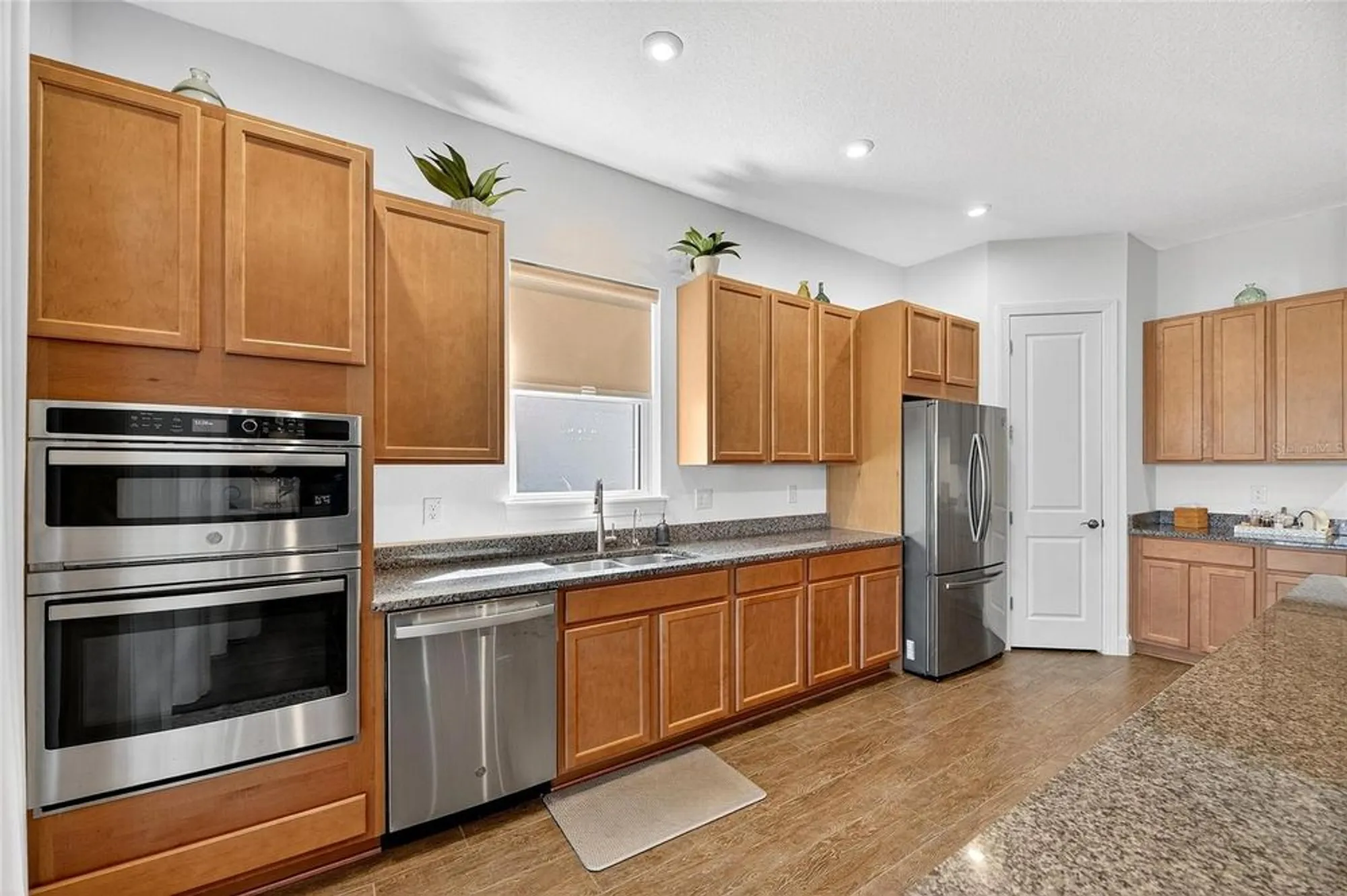 Property Slideshow image 45 of 99 | 11121 egeria dr, Odessa, FL, 33556