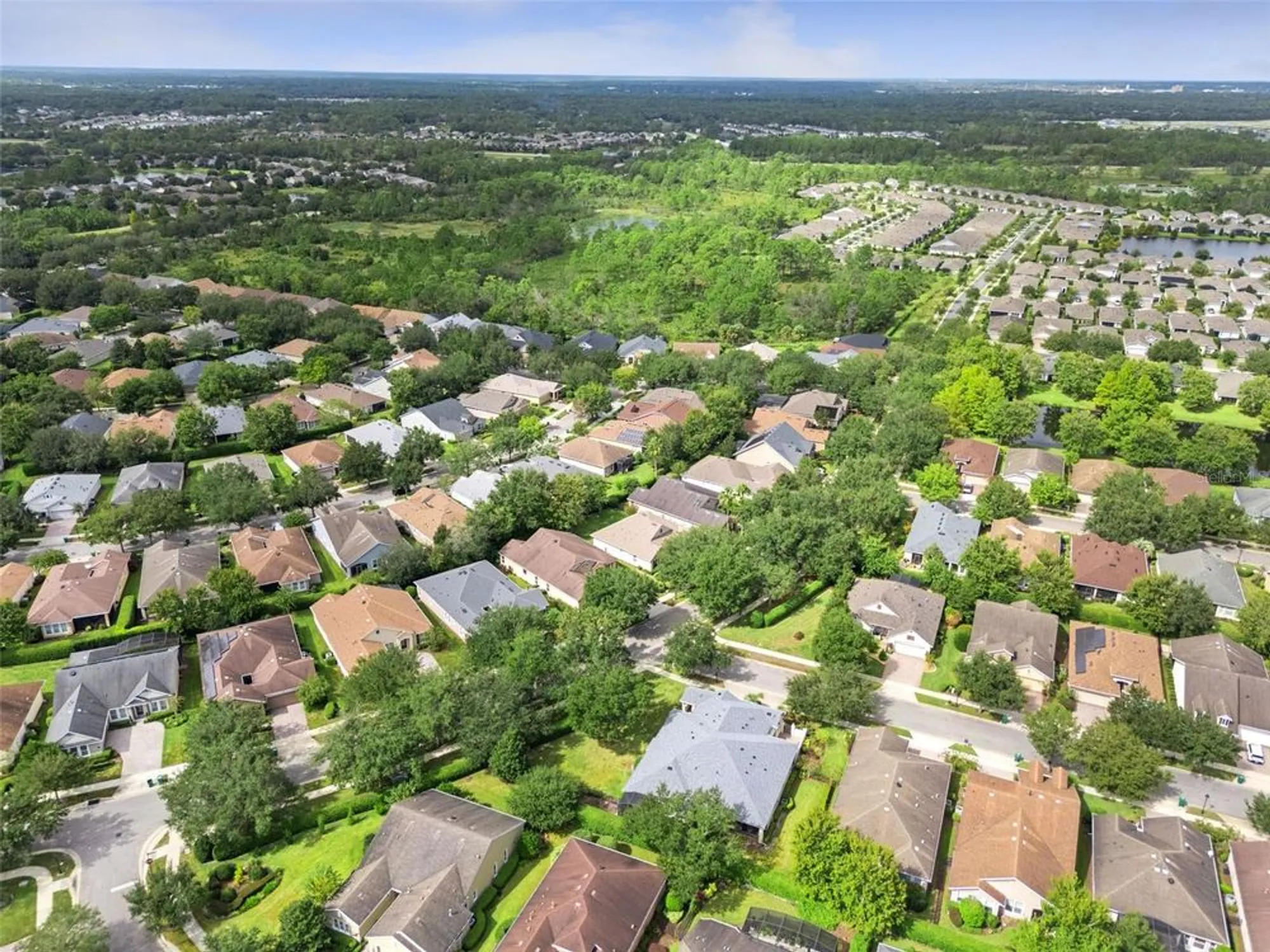 Property Slideshow image 37 of 48 | 1612 lincolnshire dr, Deland, FL, 32724