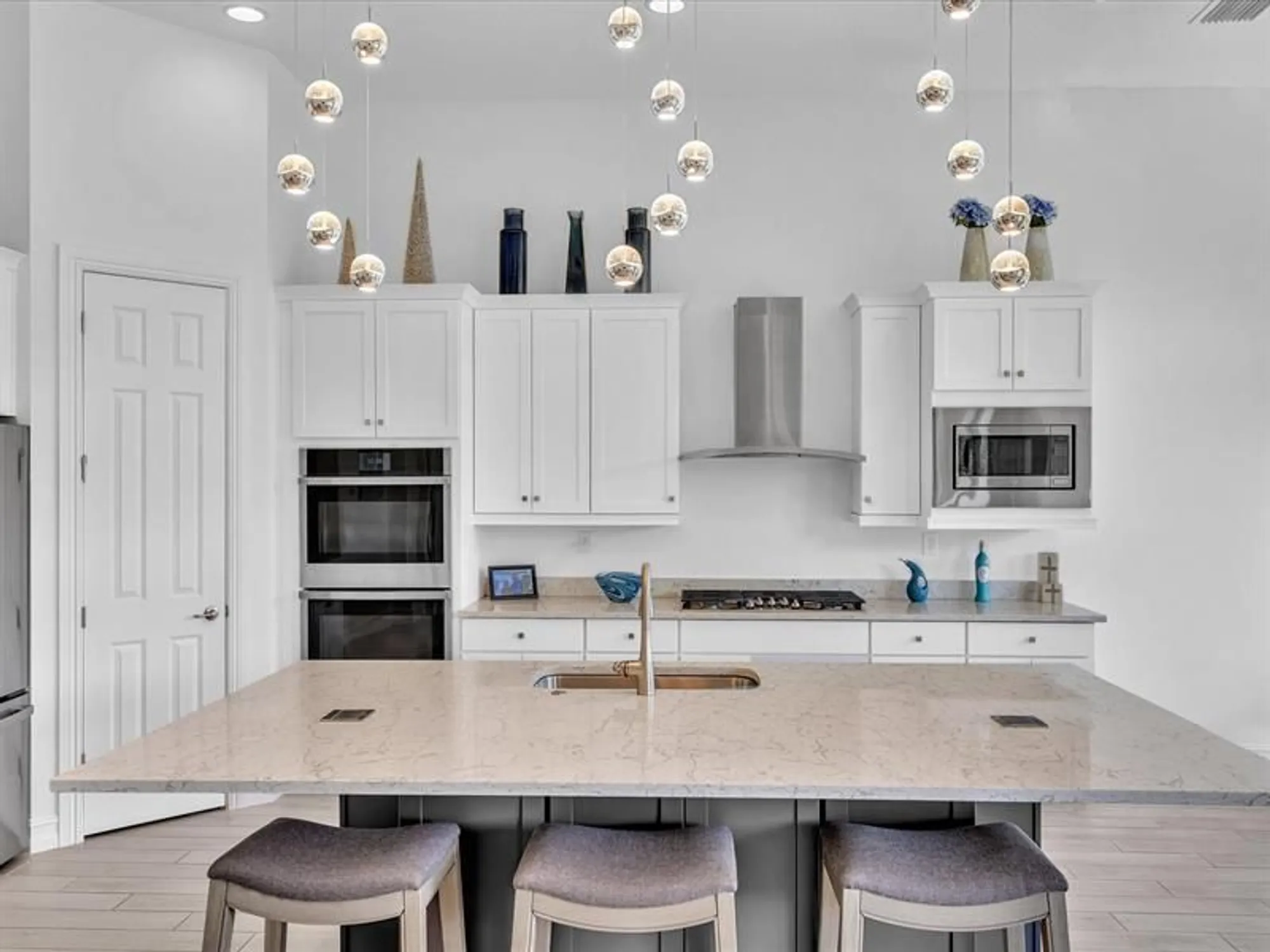 Property Slideshow image 25 of 98 | 8928 bastille cir e, Parkland, FL, 33076