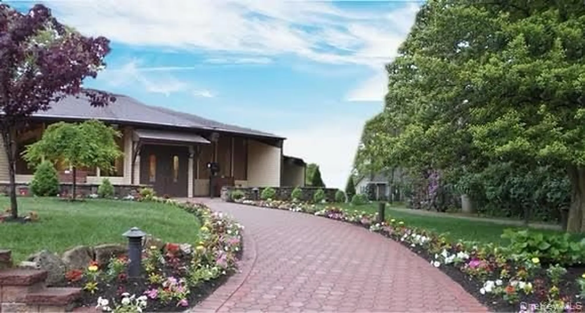 Property Slideshow image 21 of 23 | 48 trent ct b, Ridge, NY, 11961