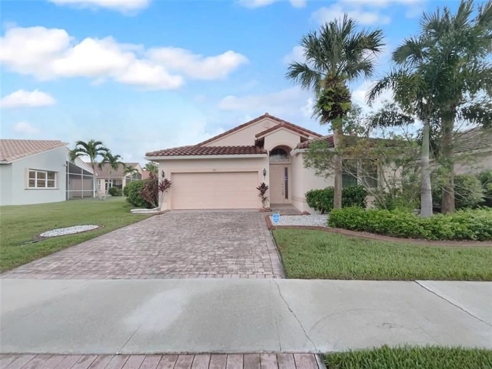 Property Slideshow image 1 of 26 | 390 nw sunview way, Port St Lucie, FL, 34986