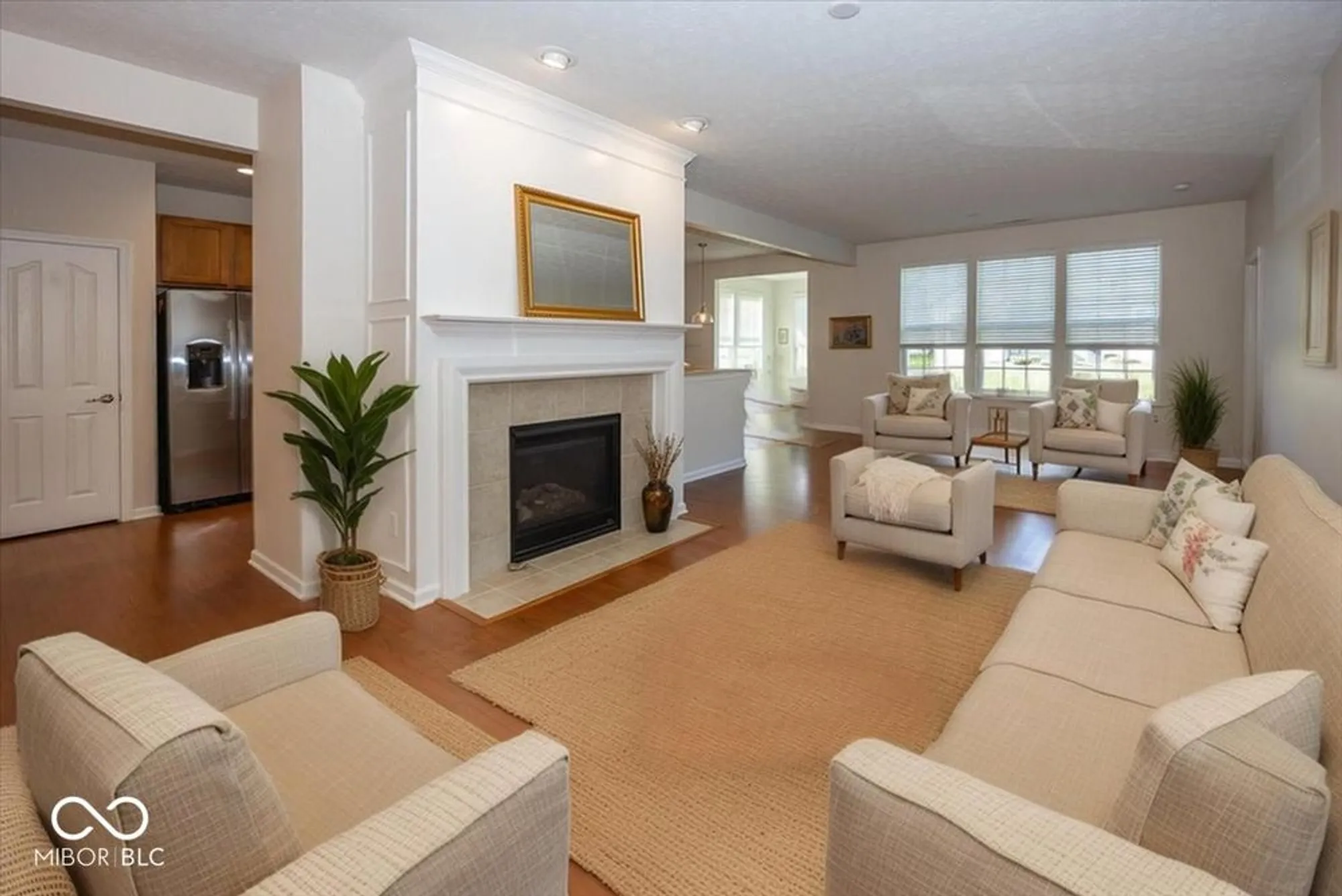 Property Slideshow image 15 of 54 | 12926 venito trl, Fishers, IN, 46037