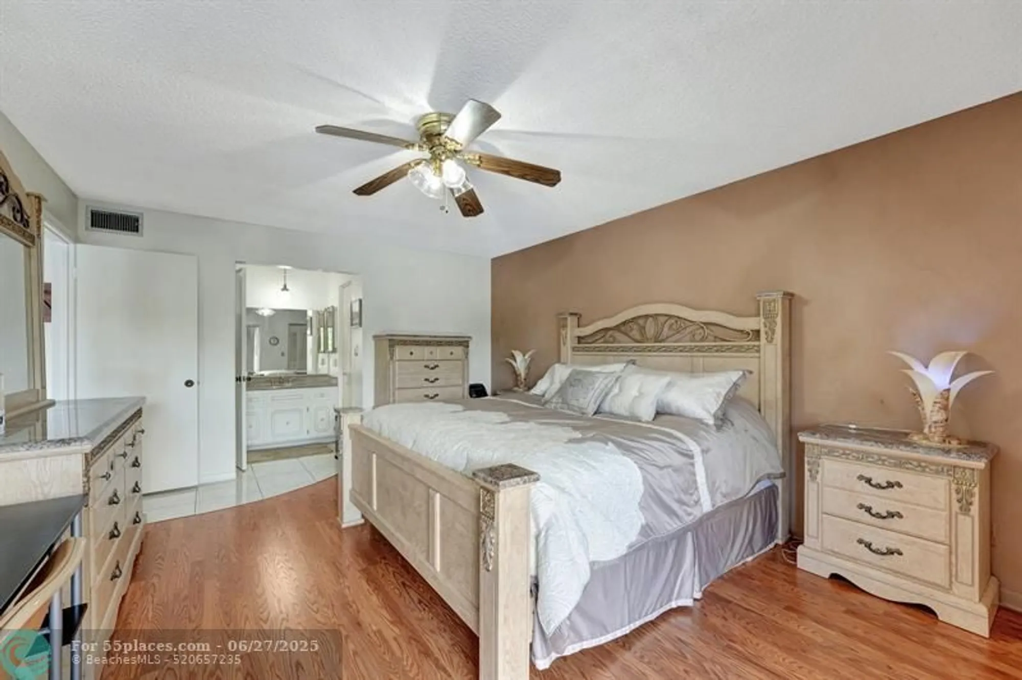 Property Slideshow image 13 of 30 | 3551 inverrary dr 110, Lauderhill, FL, 33319