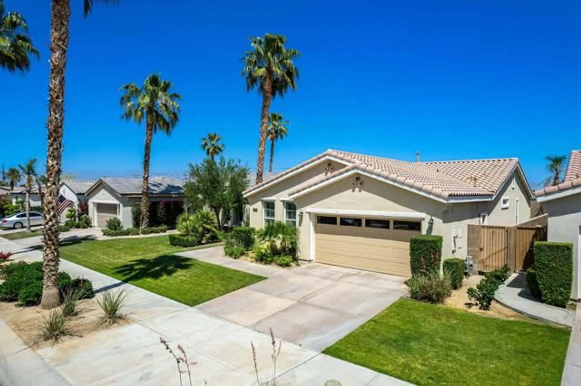 Property Slideshow image 2 of 65 | 60504 desert shadows dr, La Quinta, CA, 92253
