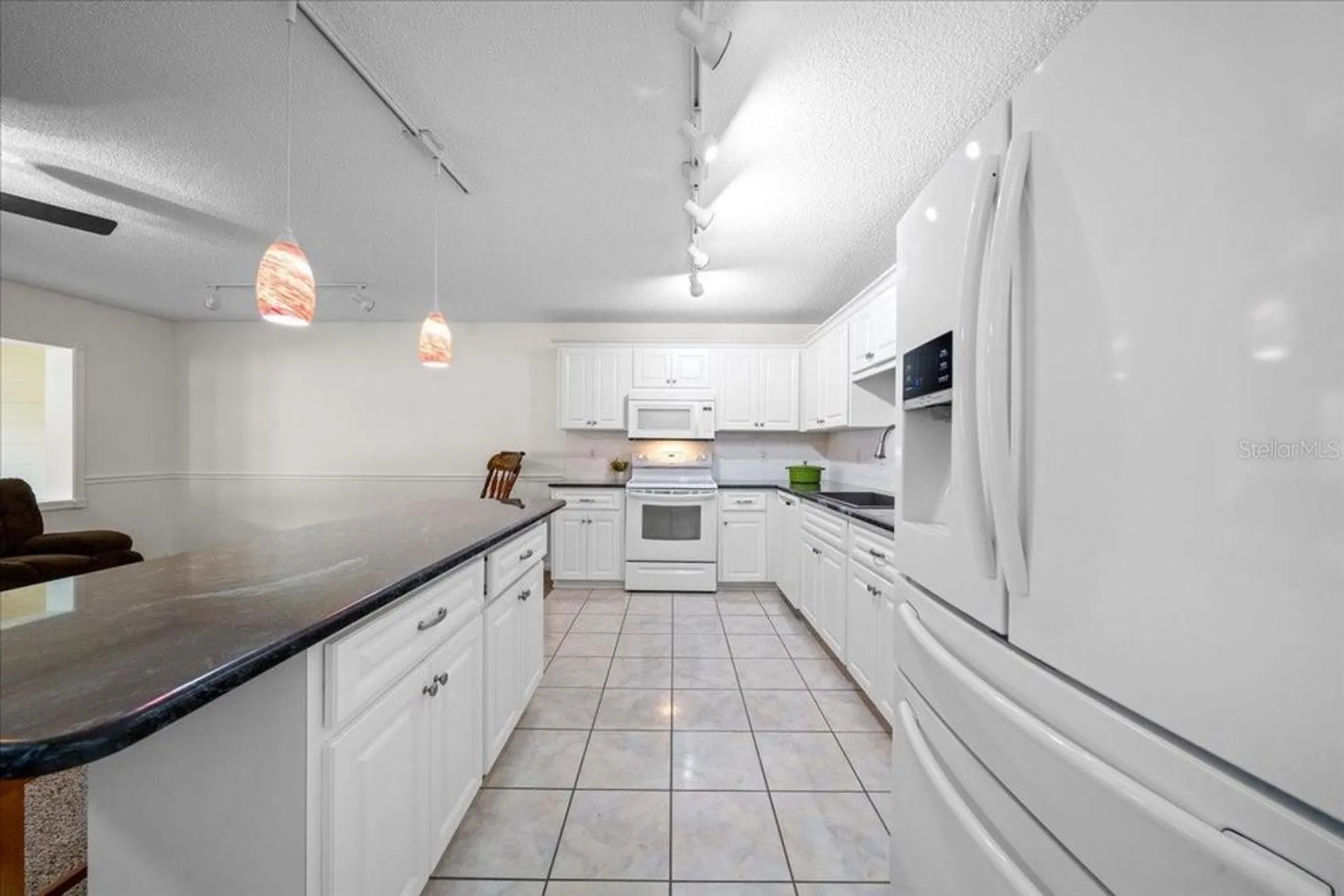 Property Slideshow image 11 of 44 | 8819 sw 91st pl c, Ocala, FL, 34481