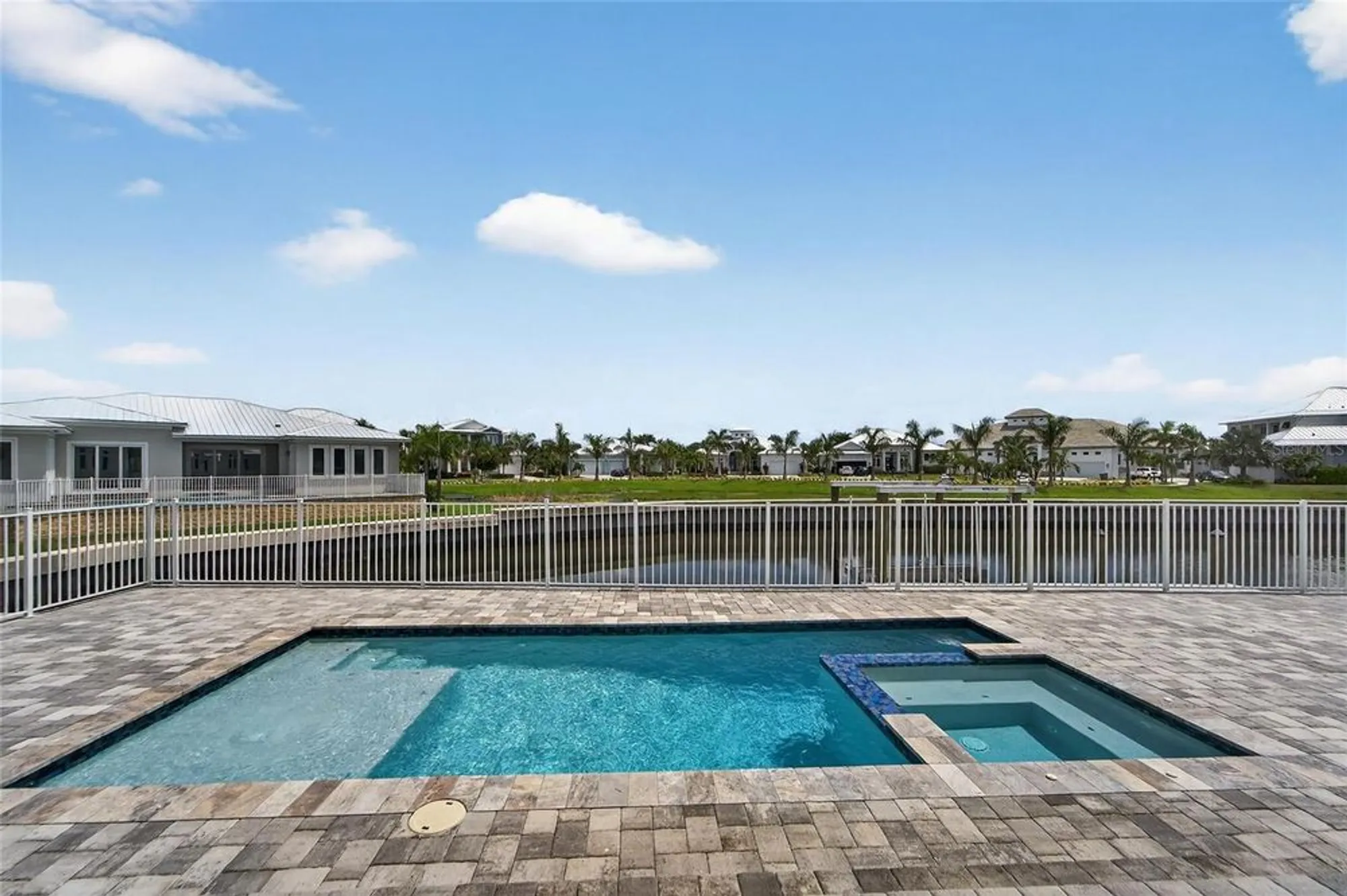Property Slideshow image 6 of 100 | 5713 tybee island dr, Apollo Beach, FL, 33572