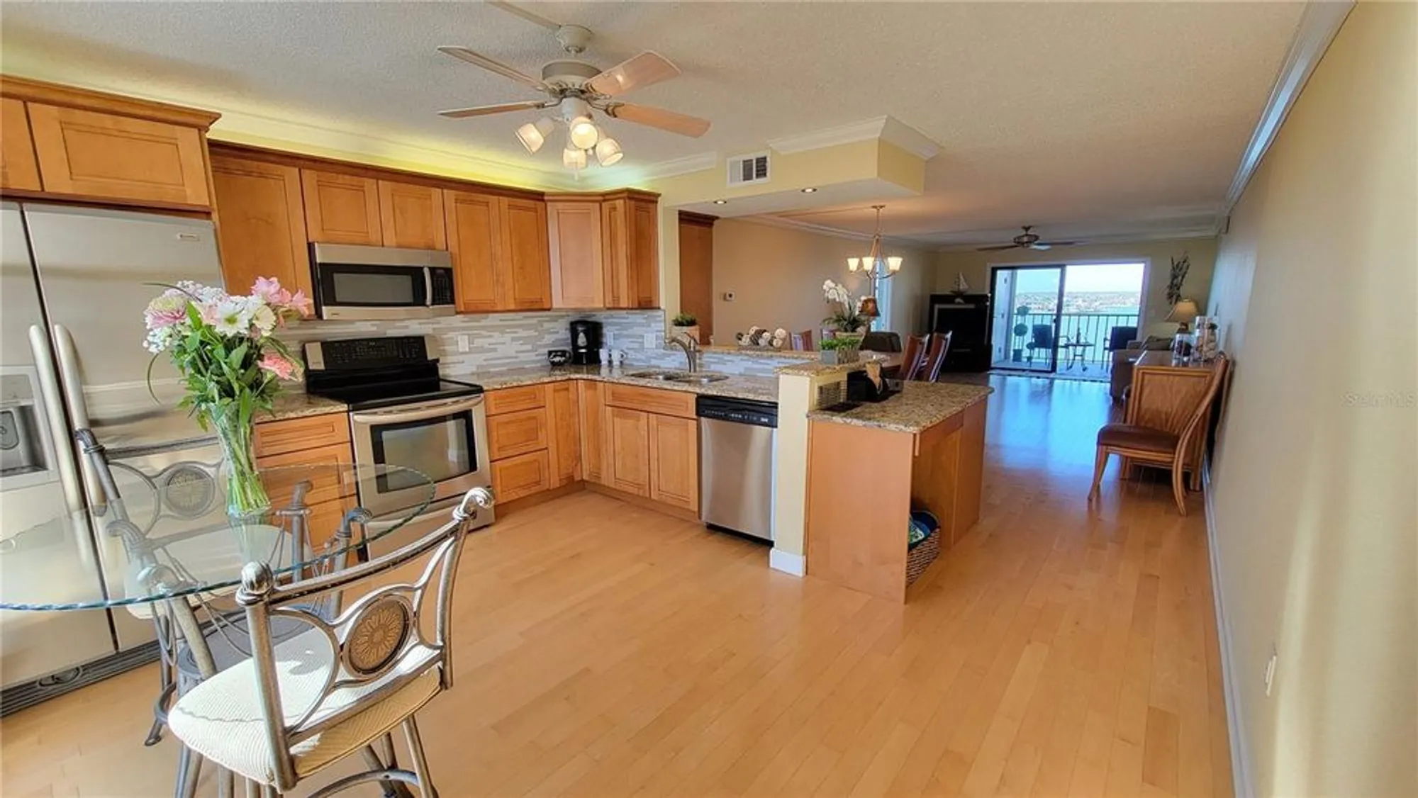 Property Slideshow image 24 of 100 | 7700 sun island dr 608, South Pasadena, FL, 33707