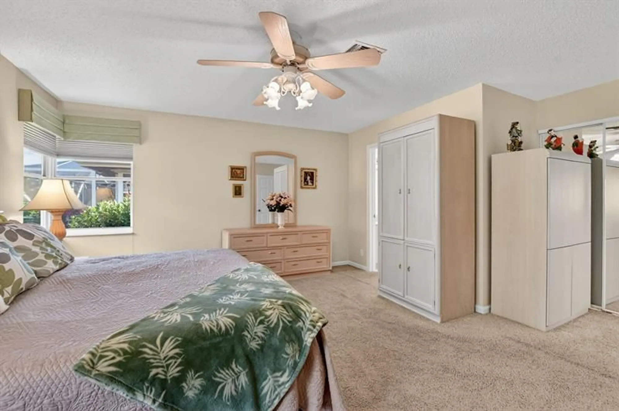 Property Slideshow image 27 of 73 | 7639 seafoam ct, Boynton Beach, FL, 33437