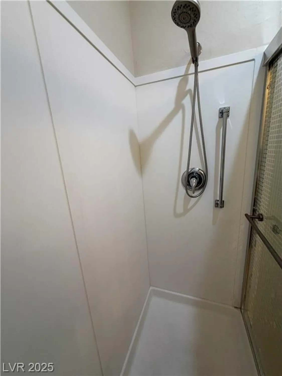 Property Slideshow image 24 of 51 | 2484 galaxy cluster st, Henderson, NV, 89044