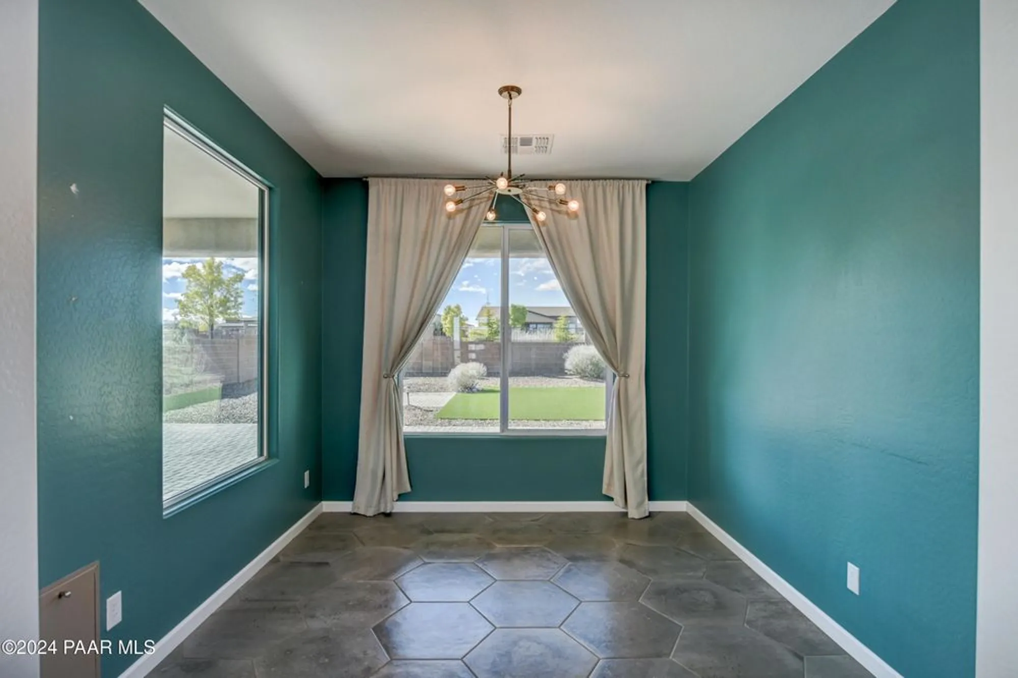 Property Slideshow image 8 of 30 | 5393 crescent edge dr, Prescott, AZ, 86301