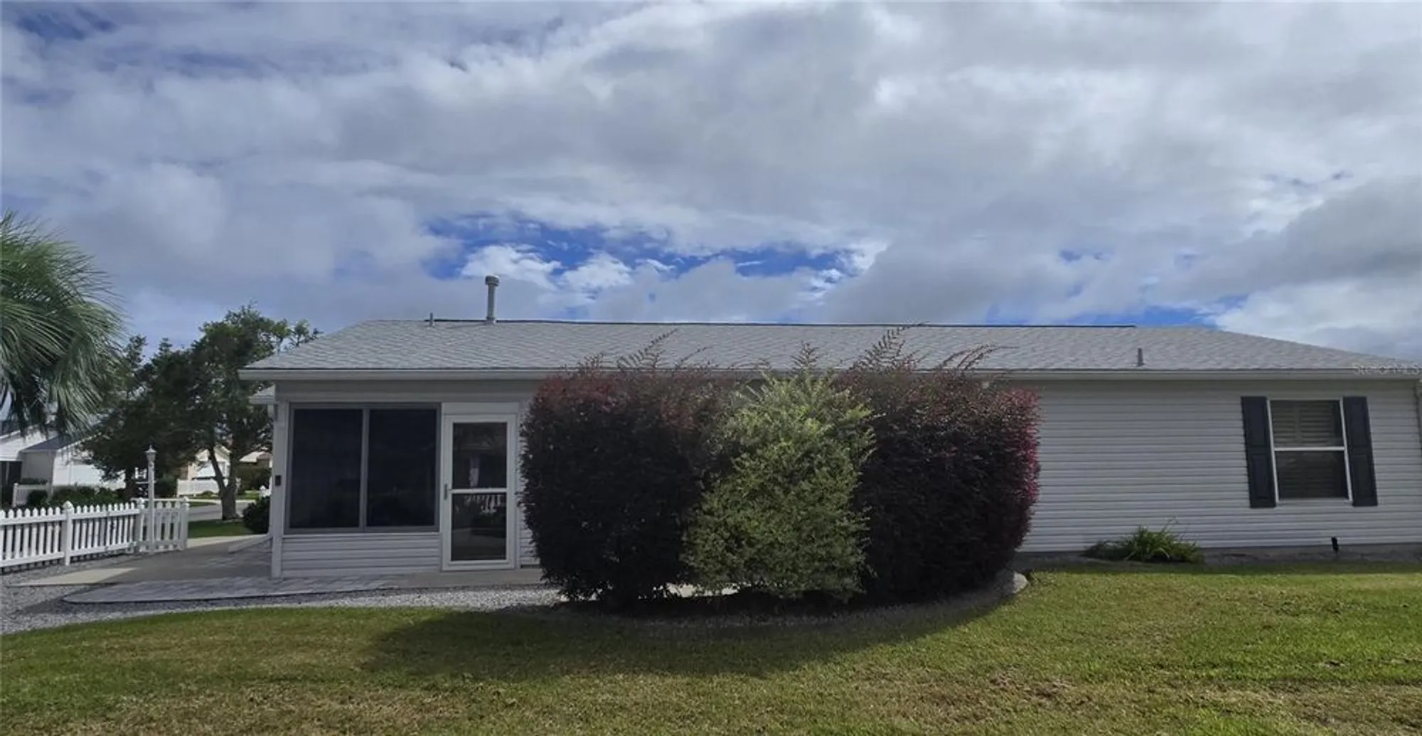 Property Slideshow image 13 of 15 | 16900 se 81st ellerslie ct, The Villages, FL, 32162