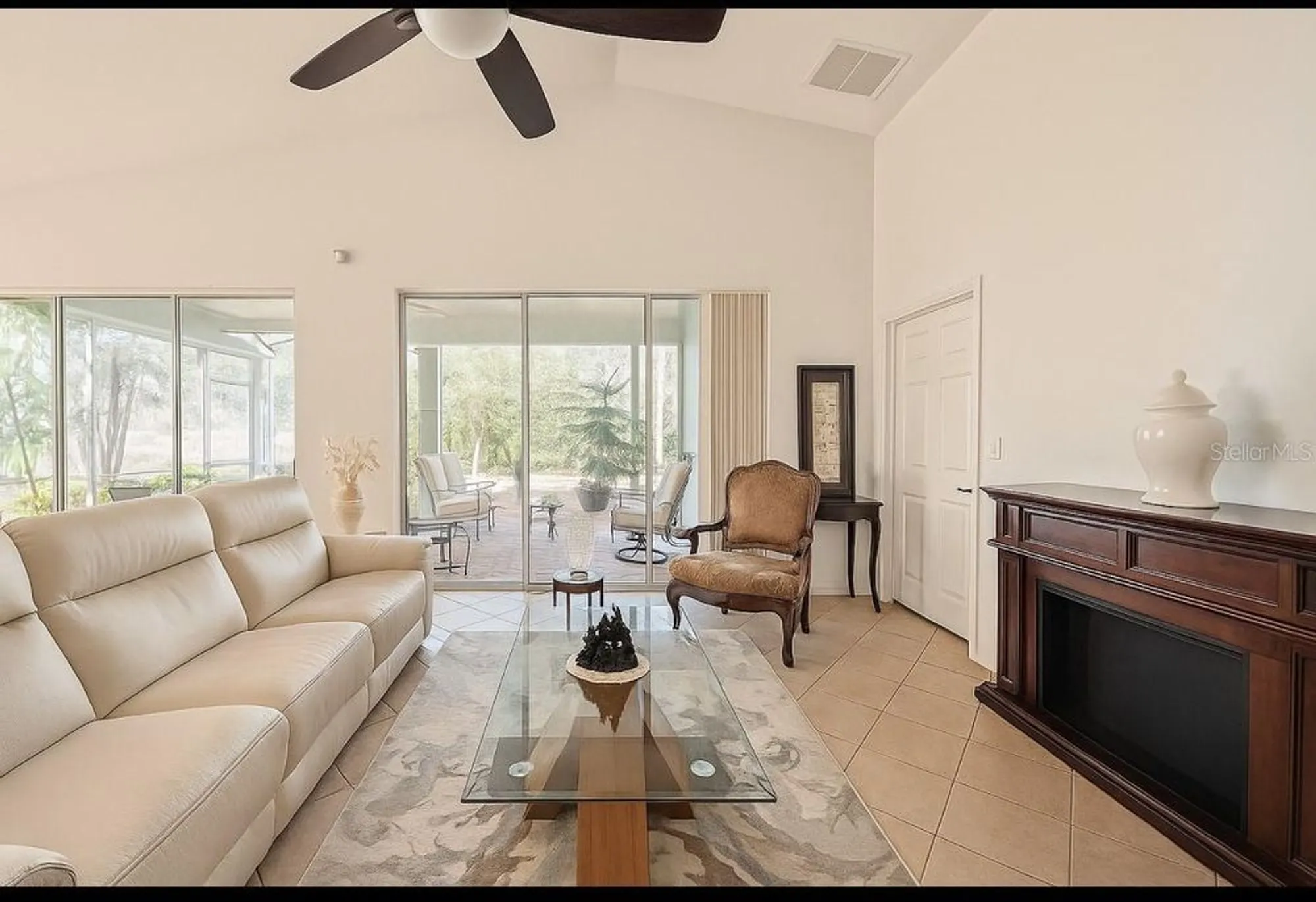 Property Slideshow image 7 of 41 | 119 crescent moon dr, Groveland, FL, 34736