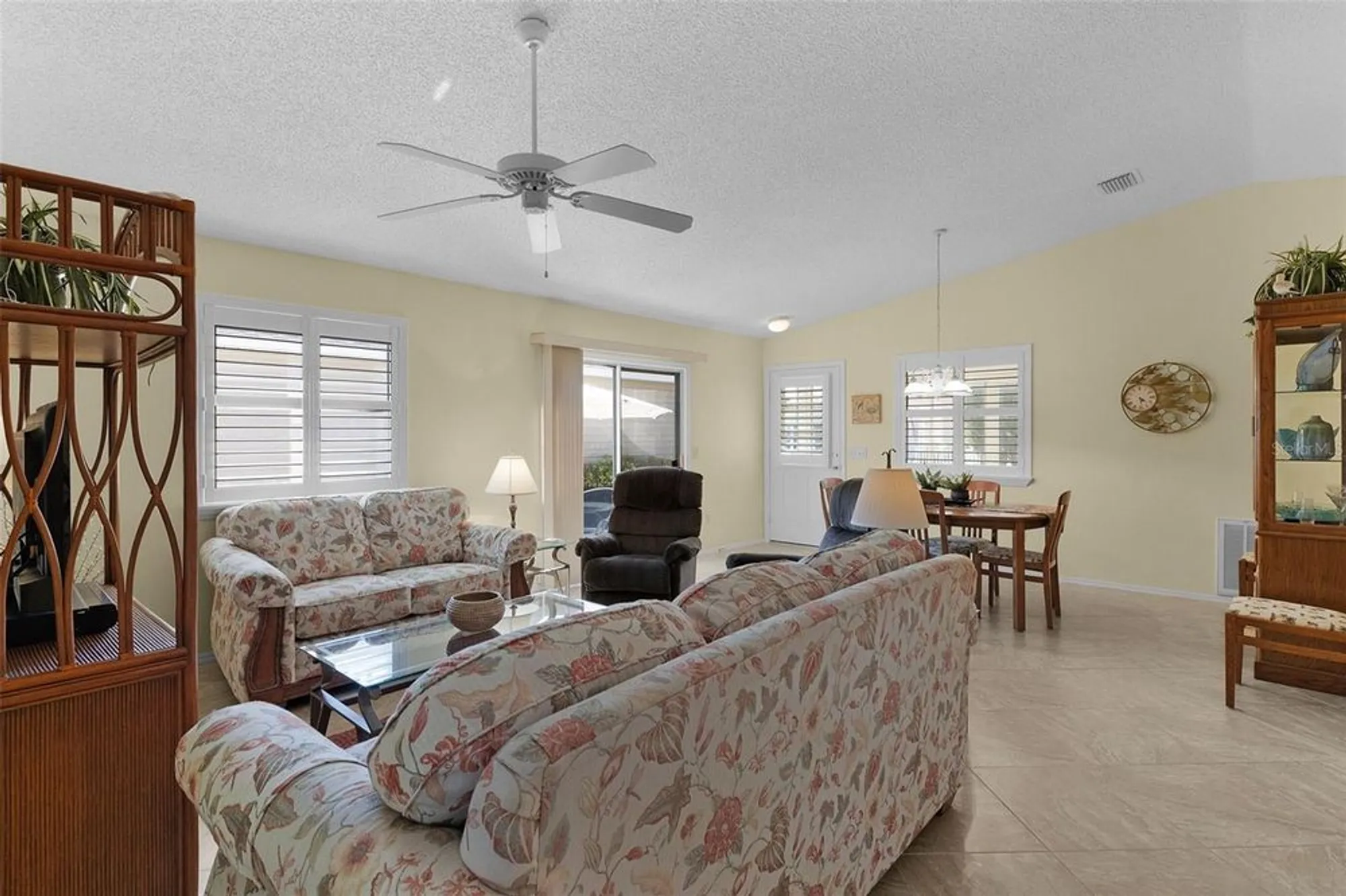Property Slideshow image 15 of 35 | 3604 cambria cir, The Villages, FL, 32162