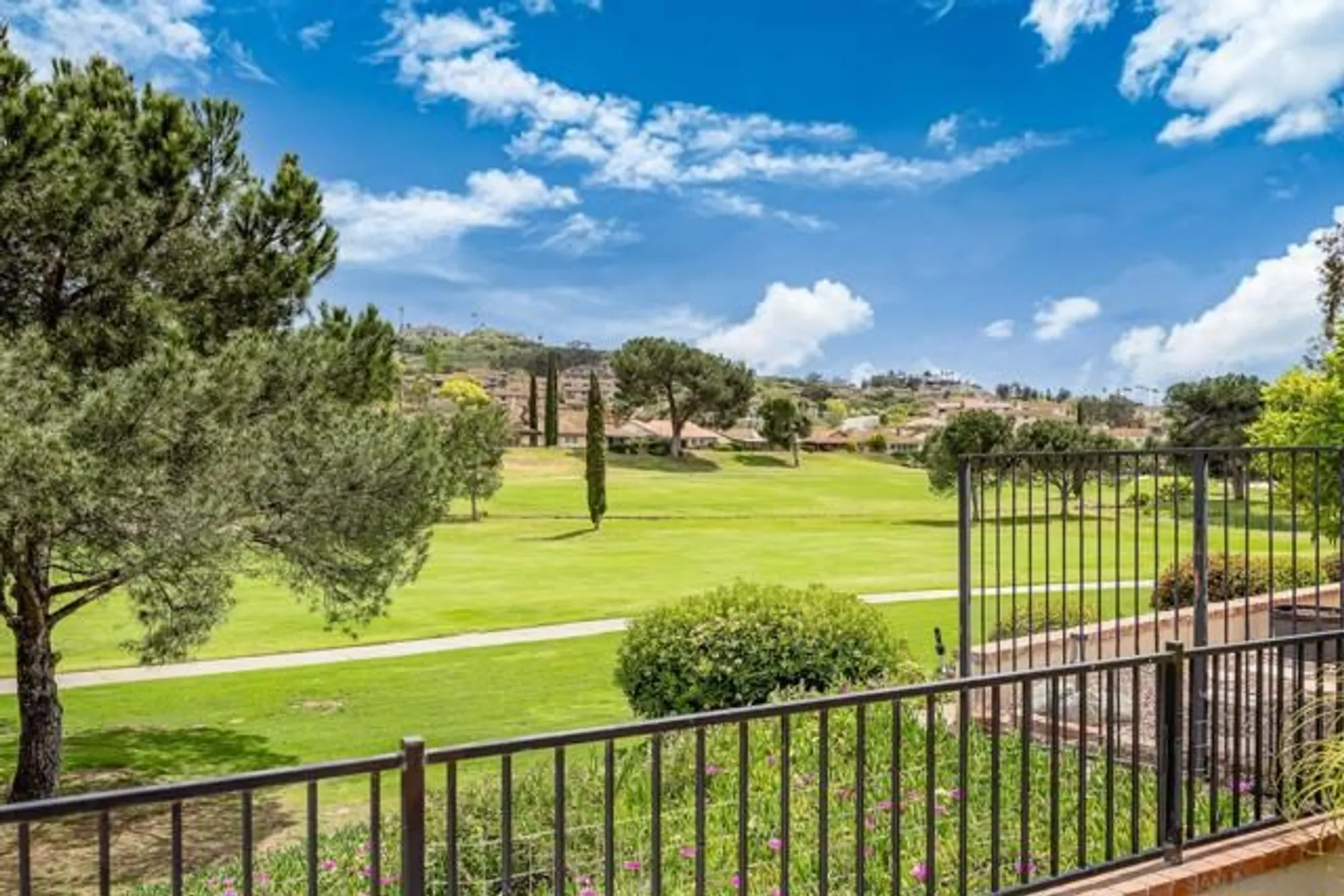 Property Slideshow image 34 of 56 | 17680 caminito balata, San Diego, CA, 92128