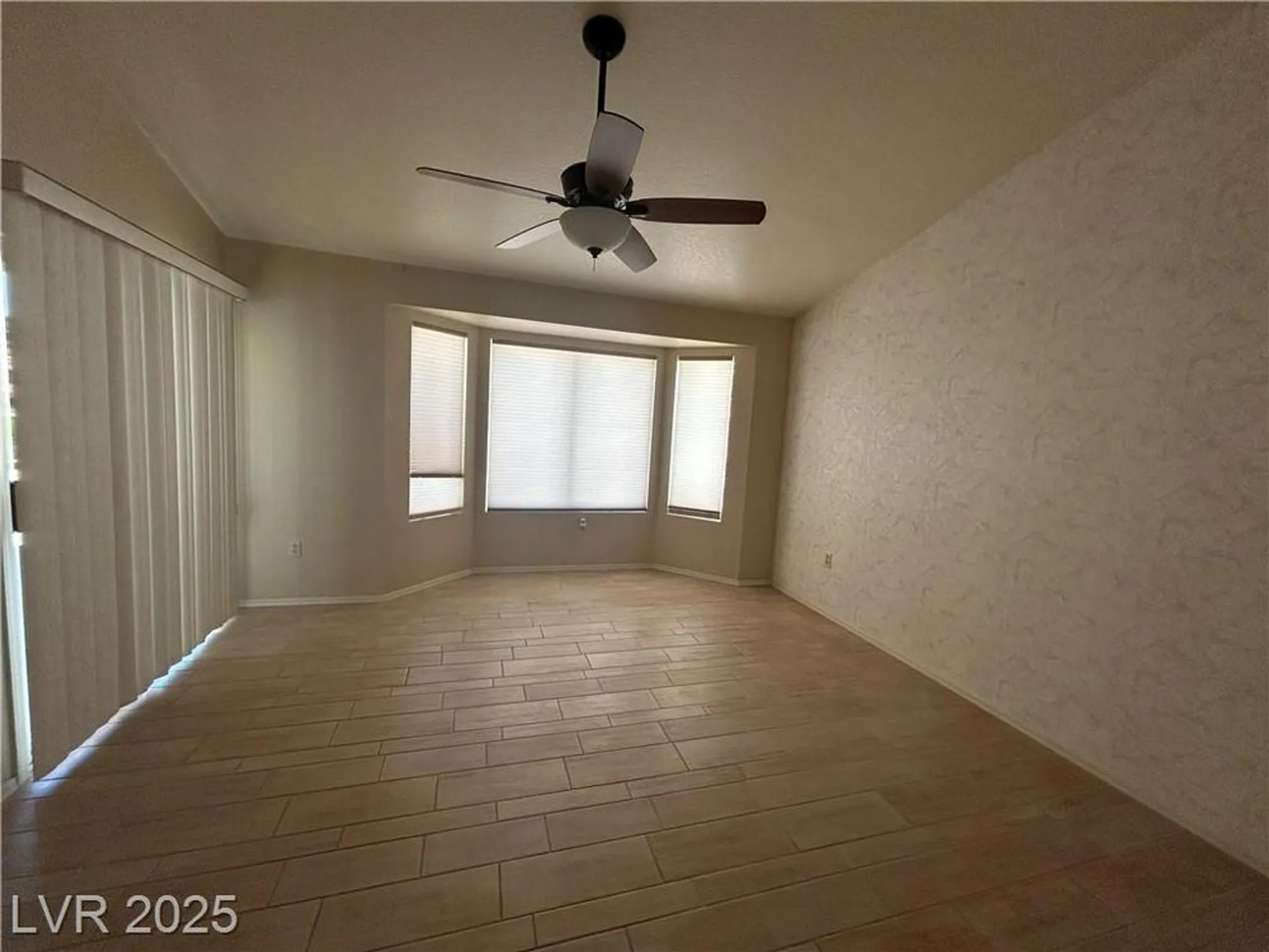 Property Slideshow image 12 of 22 | 9048 litchfield ave, Las Vegas, NV, 89134