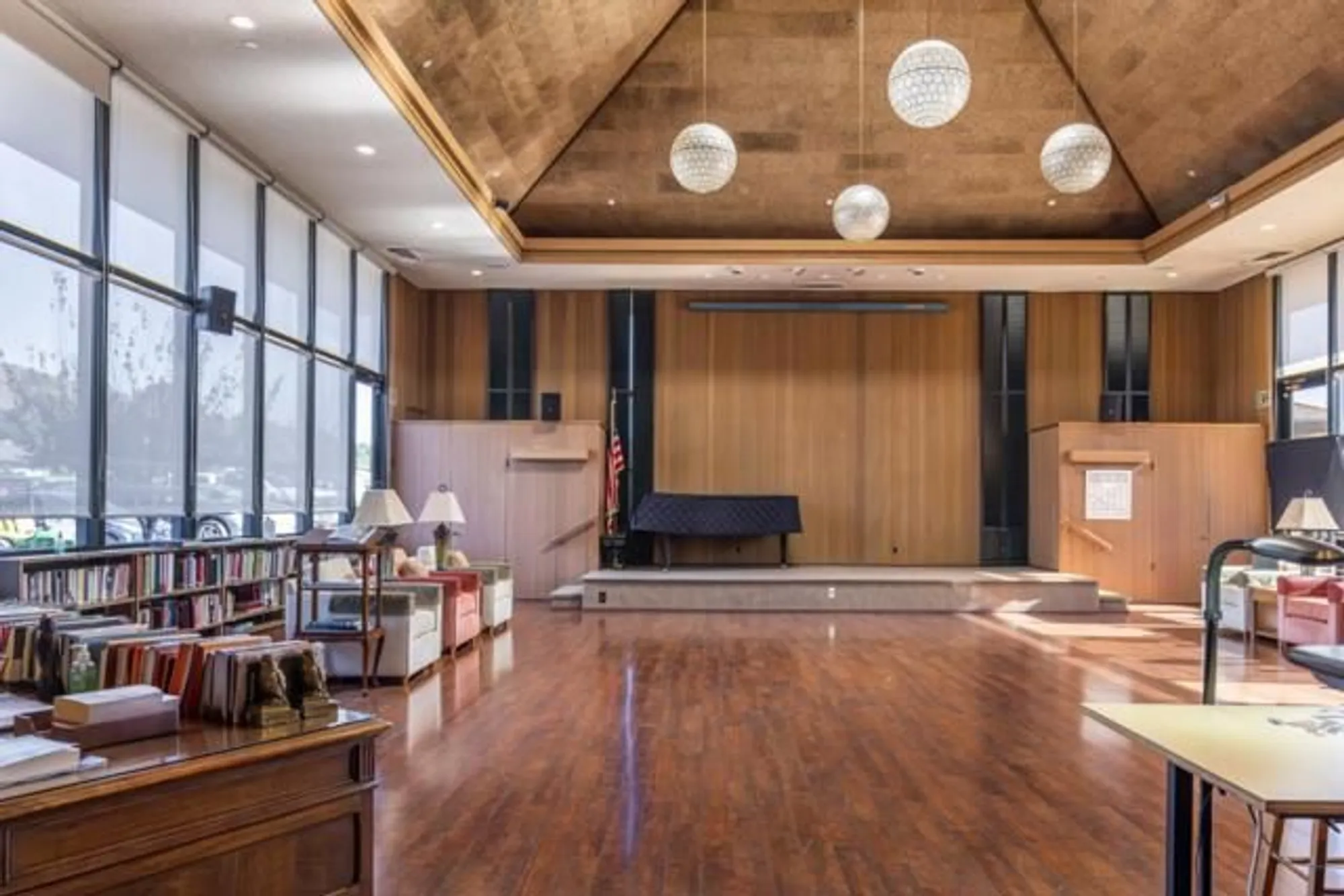 Property Slideshow image 25 of 37 | 261 del mesa carmel, Carmel, CA, 93923