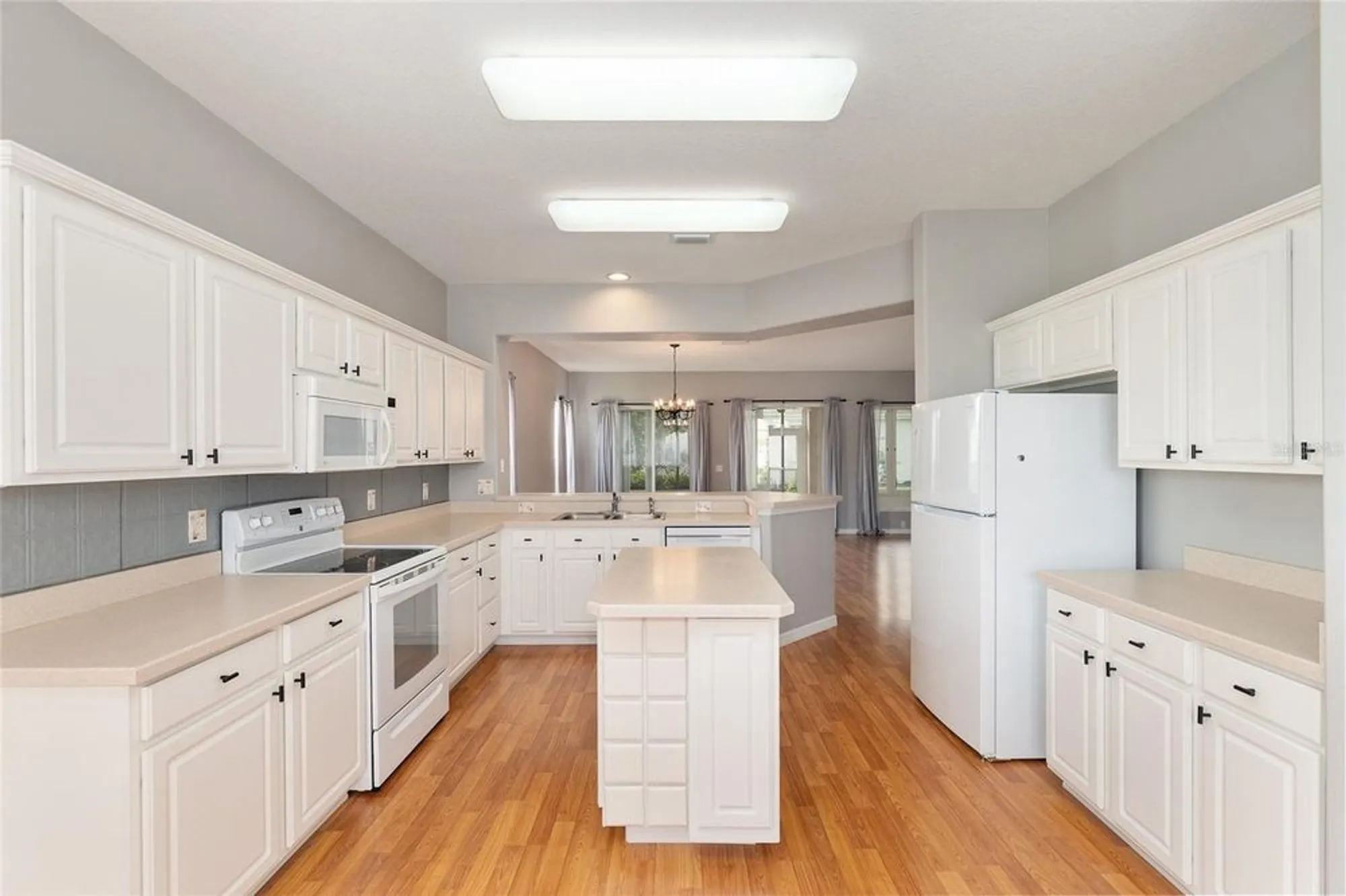 Property Slideshow image 16 of 74 | 9244 se 128th st, Summerfield, FL, 34491