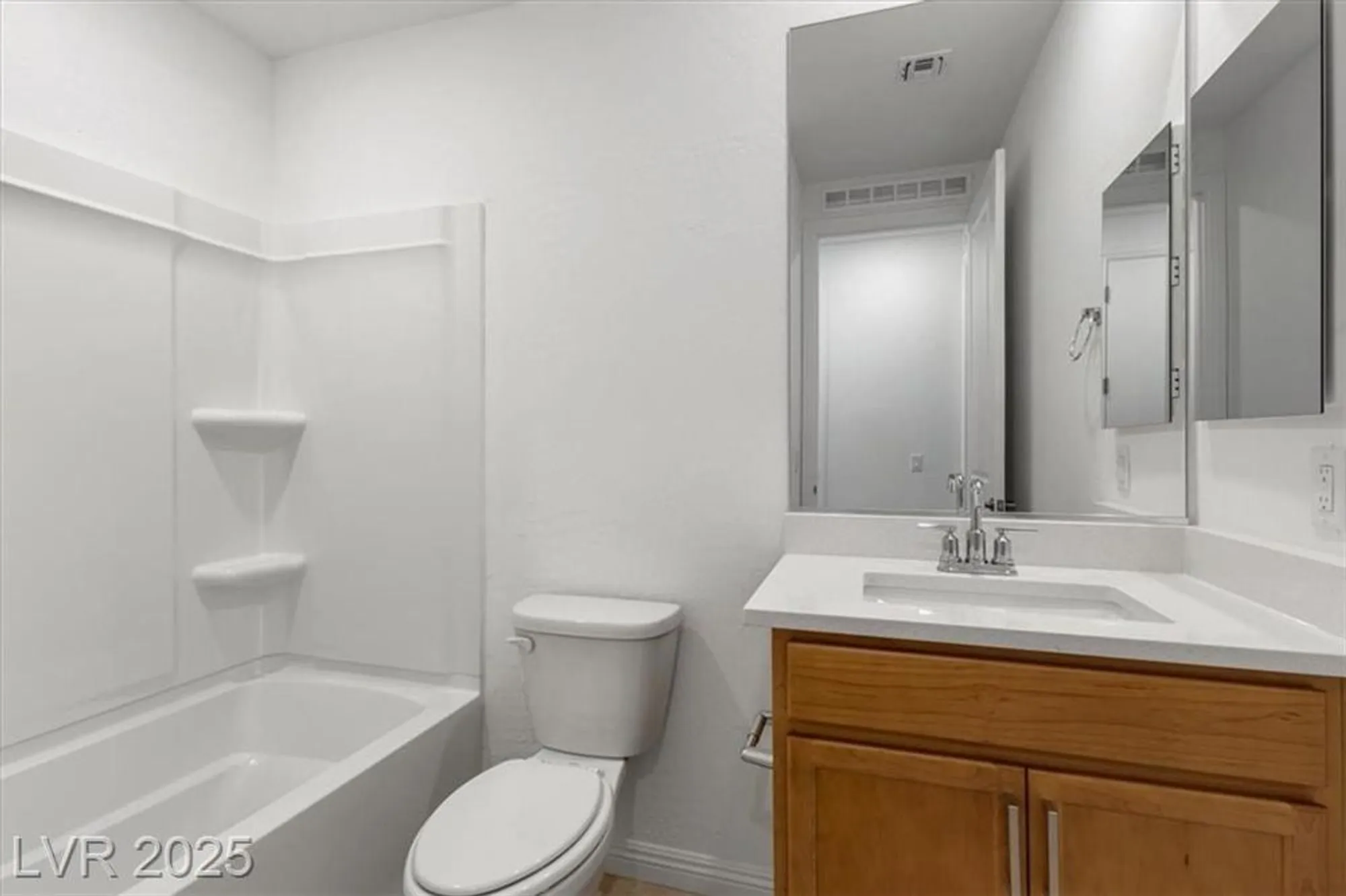 Property Slideshow image 25 of 36 | 2261 cold canyon ave, North Las Vegas, NV, 89086