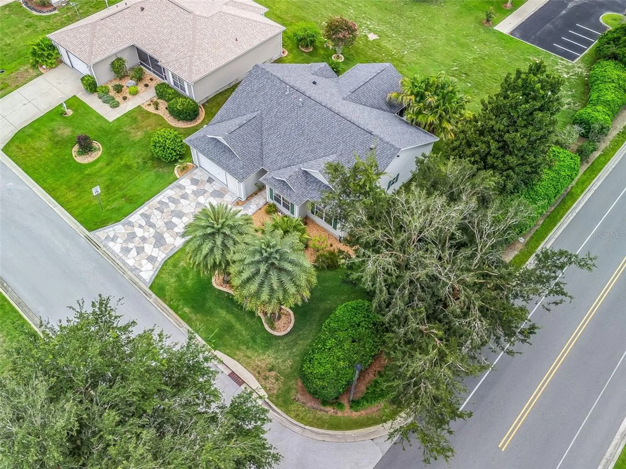 Property Slideshow image 37 of 41 | 17608 se 92nd grantham ter, The Villages, FL, 32162