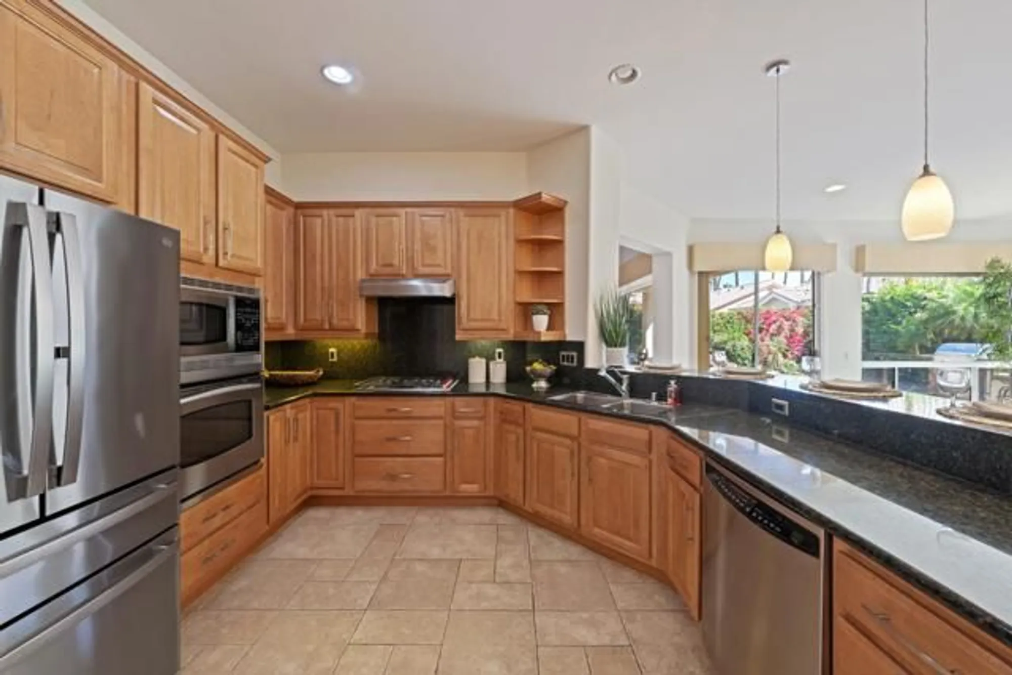 Property Slideshow image 18 of 28 | 78364 grape arbor ave, Palm Desert, CA, 92211