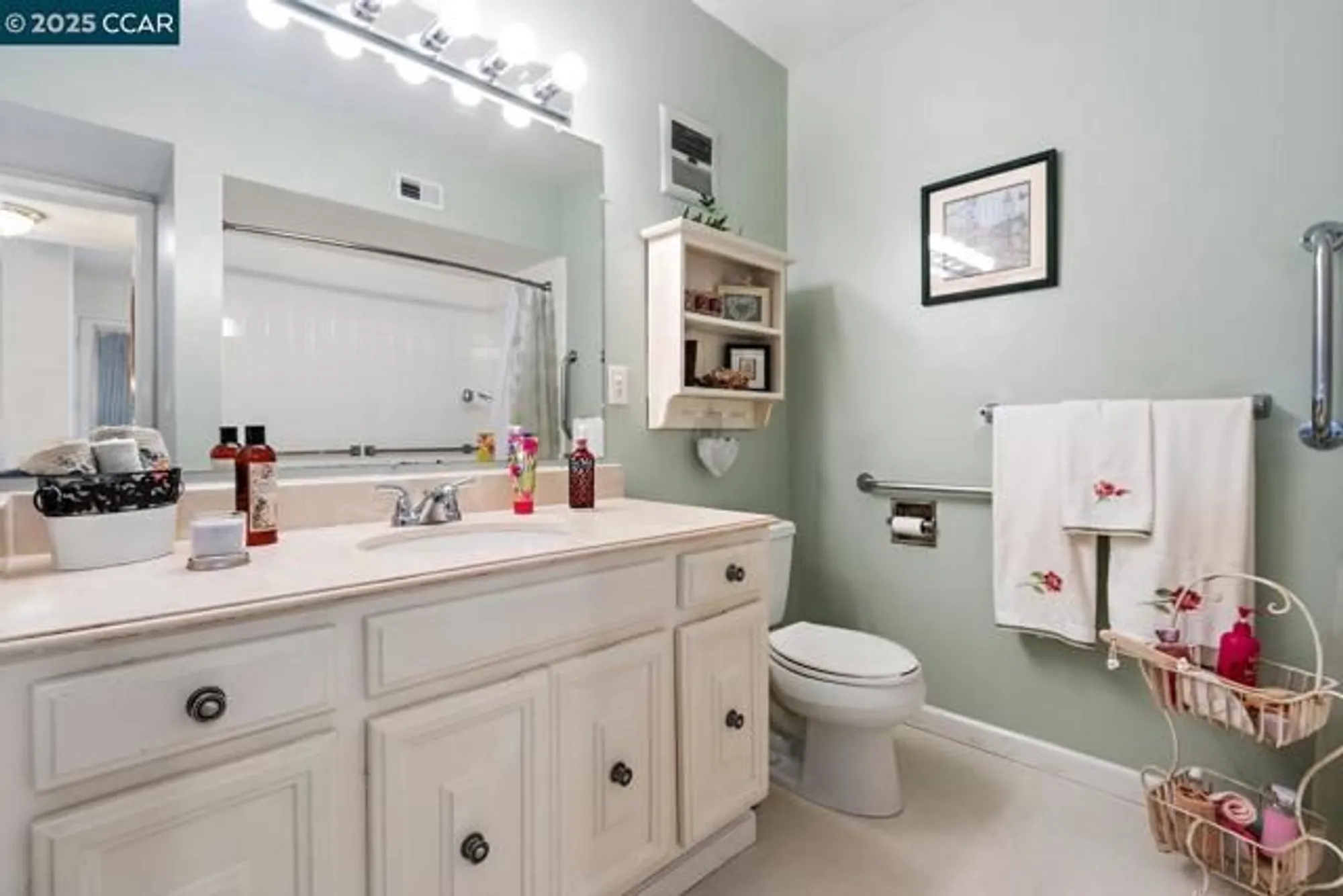 Property Slideshow image 17 of 46 | 2709 golden rain rd 6, Walnut Creek, CA, 94595