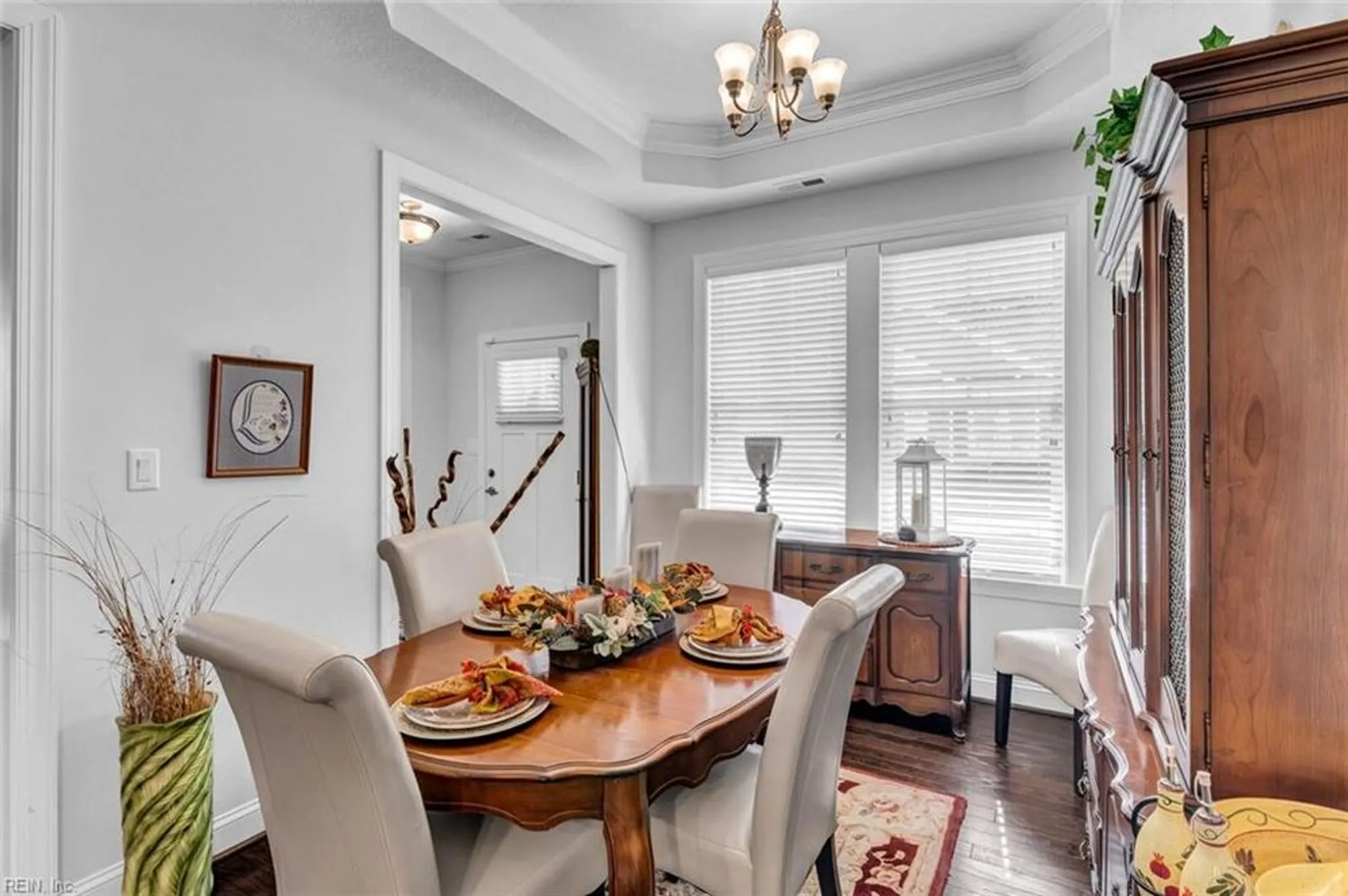 Property Slideshow image 9 of 36 | 936 biltmore way # 37, Chesapeake, VA, 23320