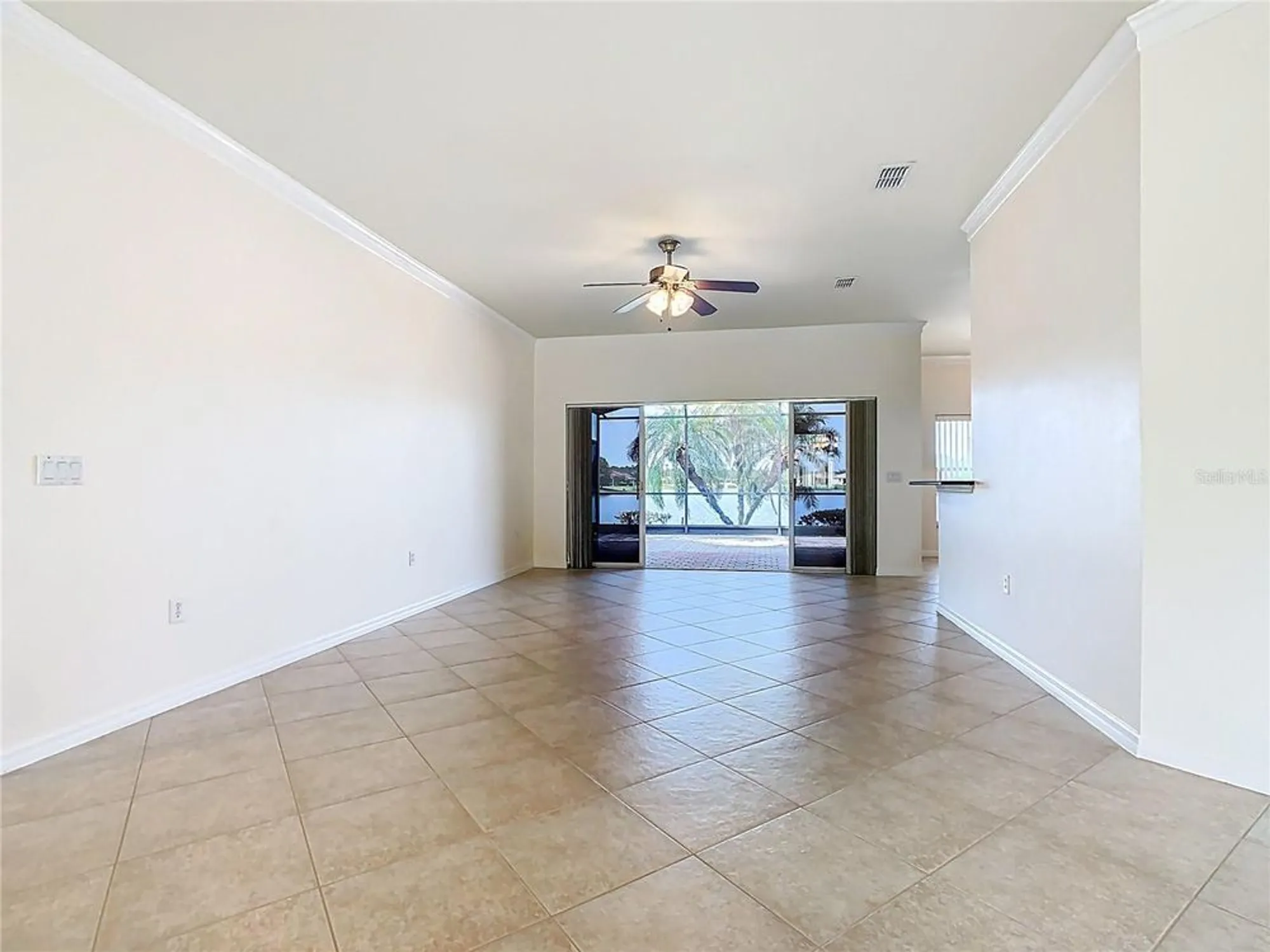 Property Slideshow image 11 of 67 | 644 shorehaven dr, Kissimmee, FL, 34759
