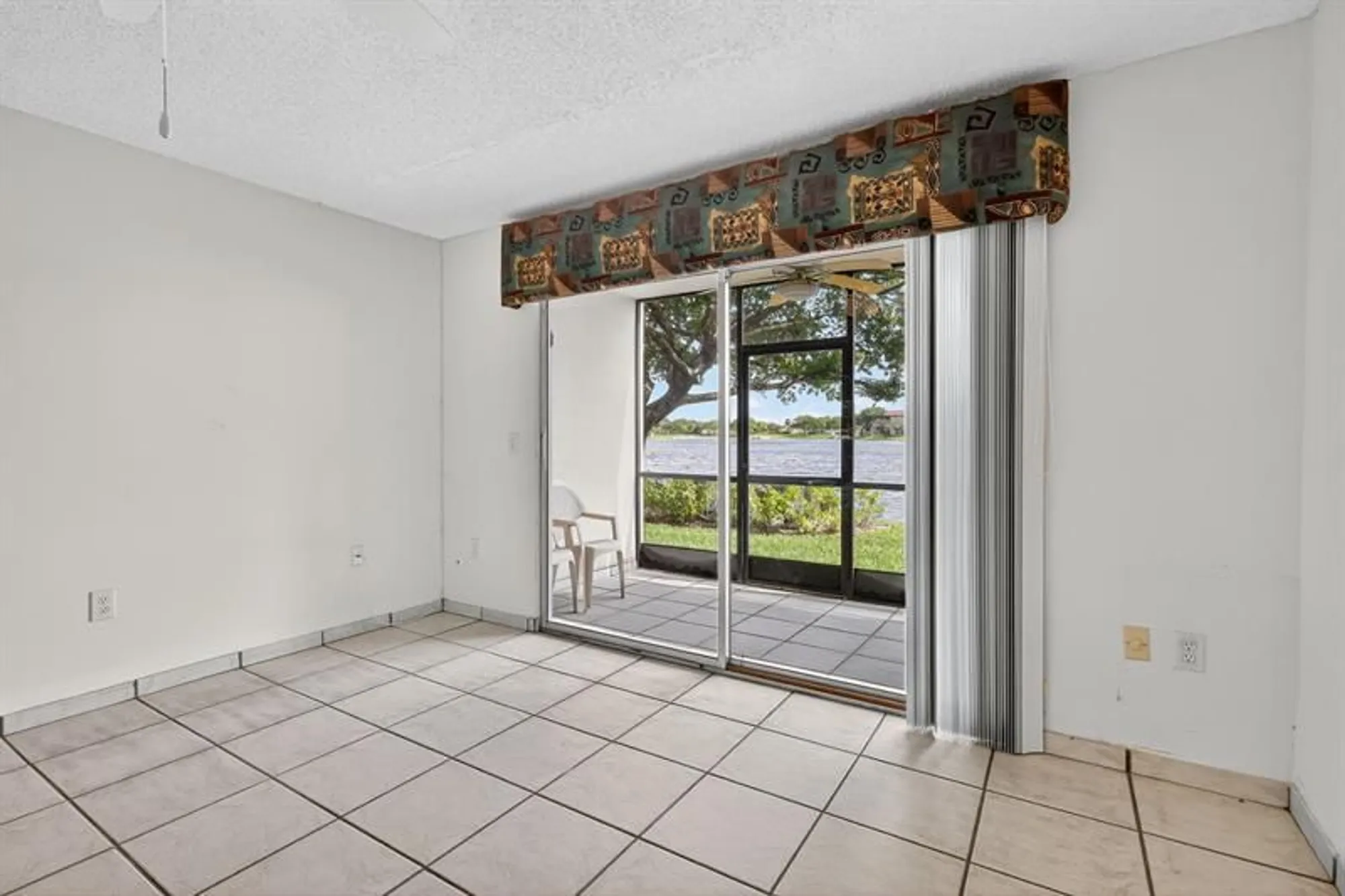 Property Slideshow image 33 of 70 | 1001 sw 141st ave, Pembroke Pines, FL, 33027