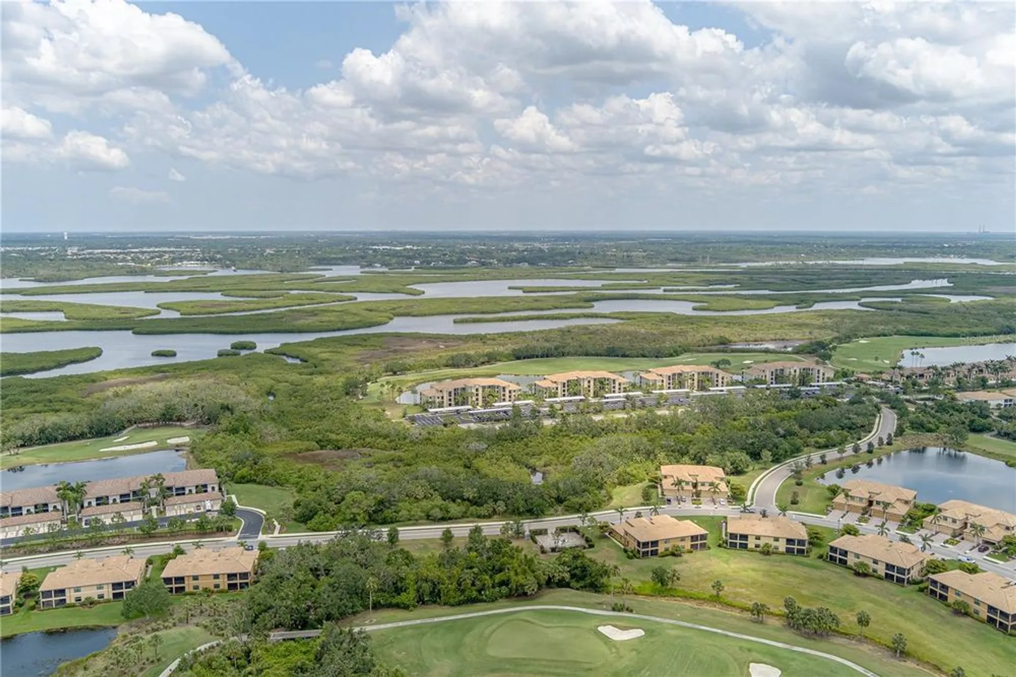 Property Slideshow image 33 of 39 | 7005 river hammock dr 204, Bradenton, FL, 34212