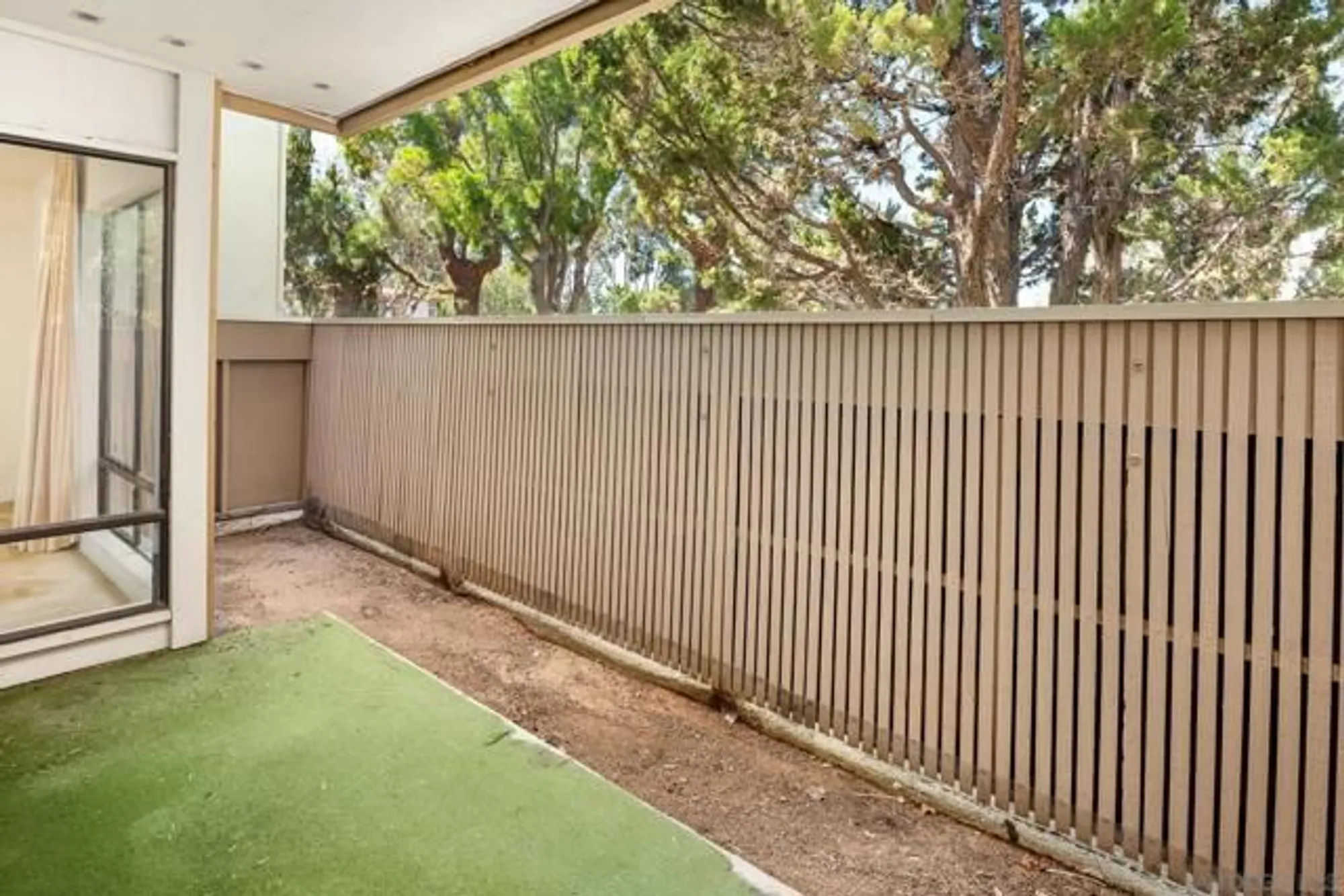 Property Slideshow image 18 of 28 | 12565 oaks north dr 115, San Diego, CA, 92128