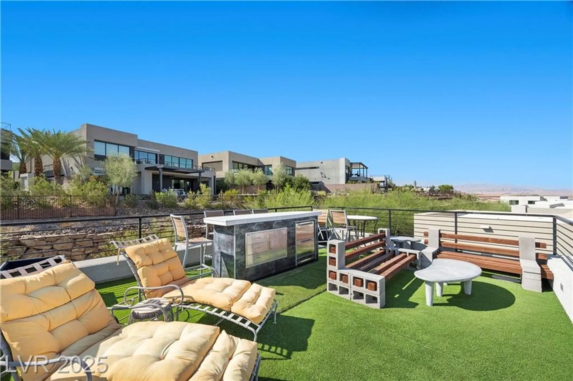 Property Slideshow image 89 of 99 | 5 highland cove ln, Henderson, NV, 89011