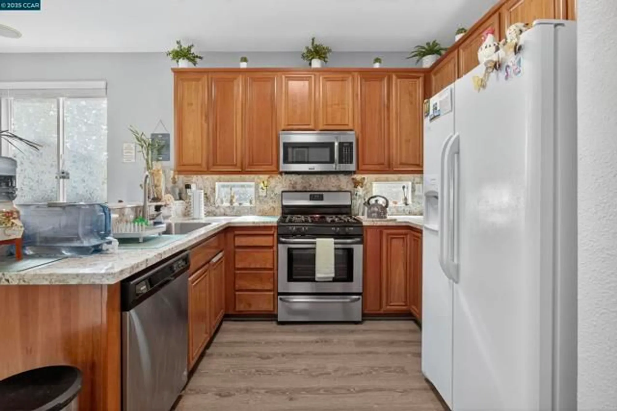 Property Slideshow image 9 of 31 | 281 black amber way, Brentwood, CA, 94513