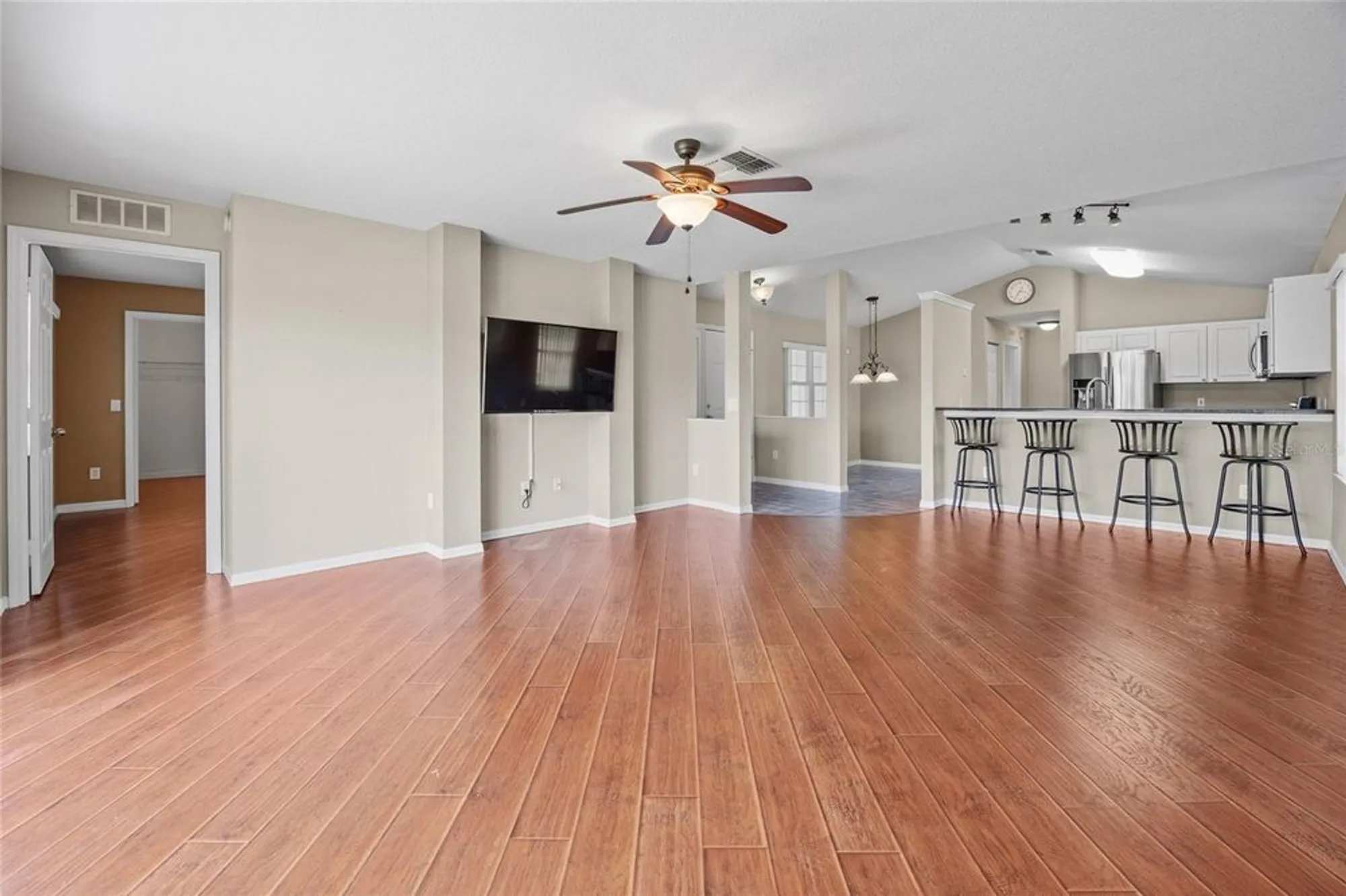 Property Slideshow image 15 of 53 | 17645 se 117th cir, Summerfield, FL, 34491
