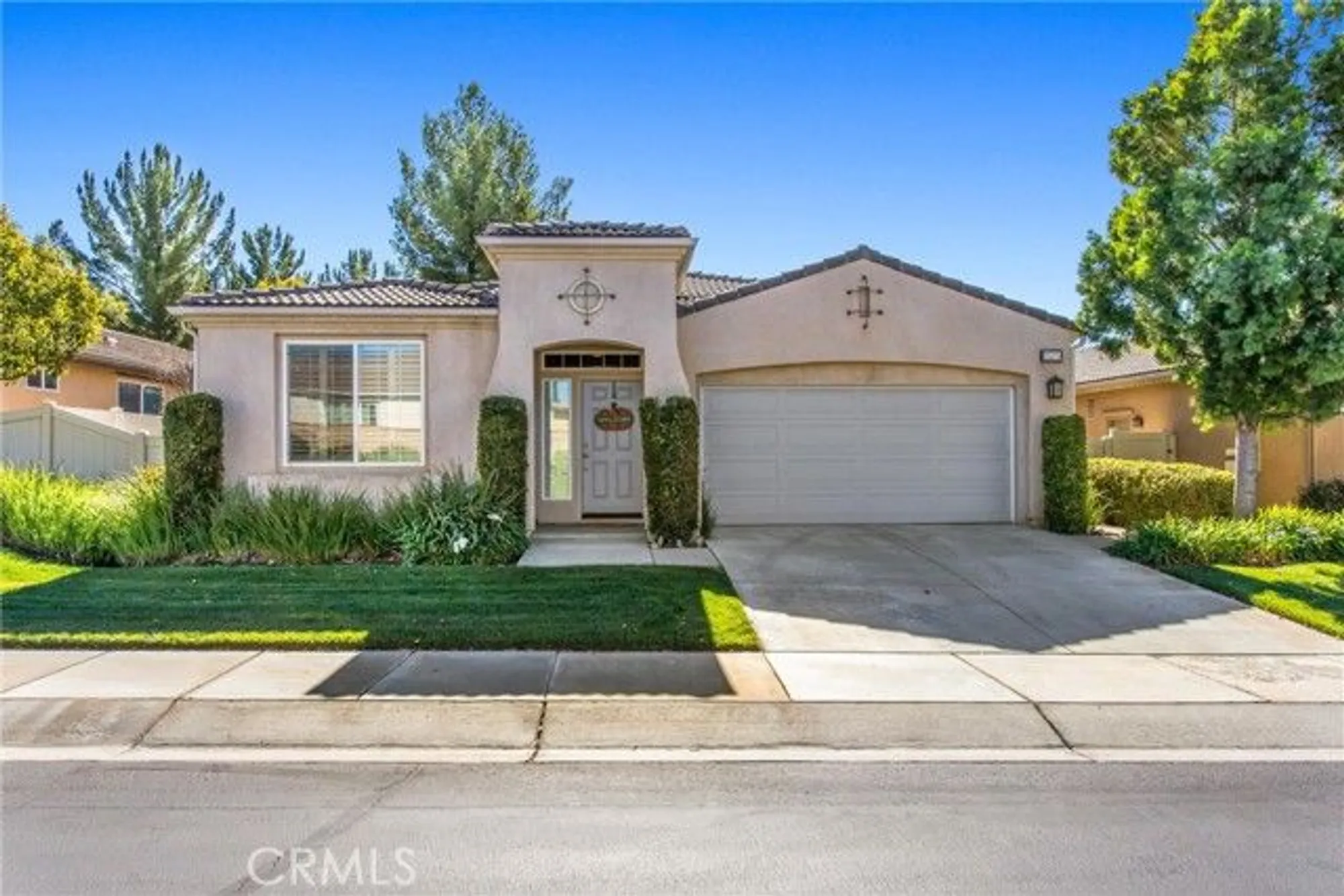 Property Slideshow image 3 of 49 | 1525 granite crk, Beaumont, CA, 92223