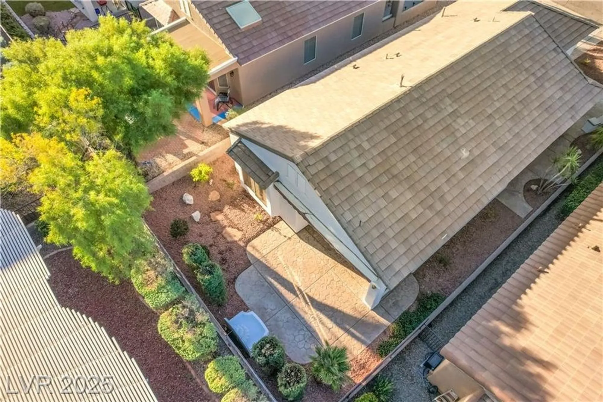 Property Slideshow image 46 of 52 | 2810 meadow park ave, Henderson, NV, 89052