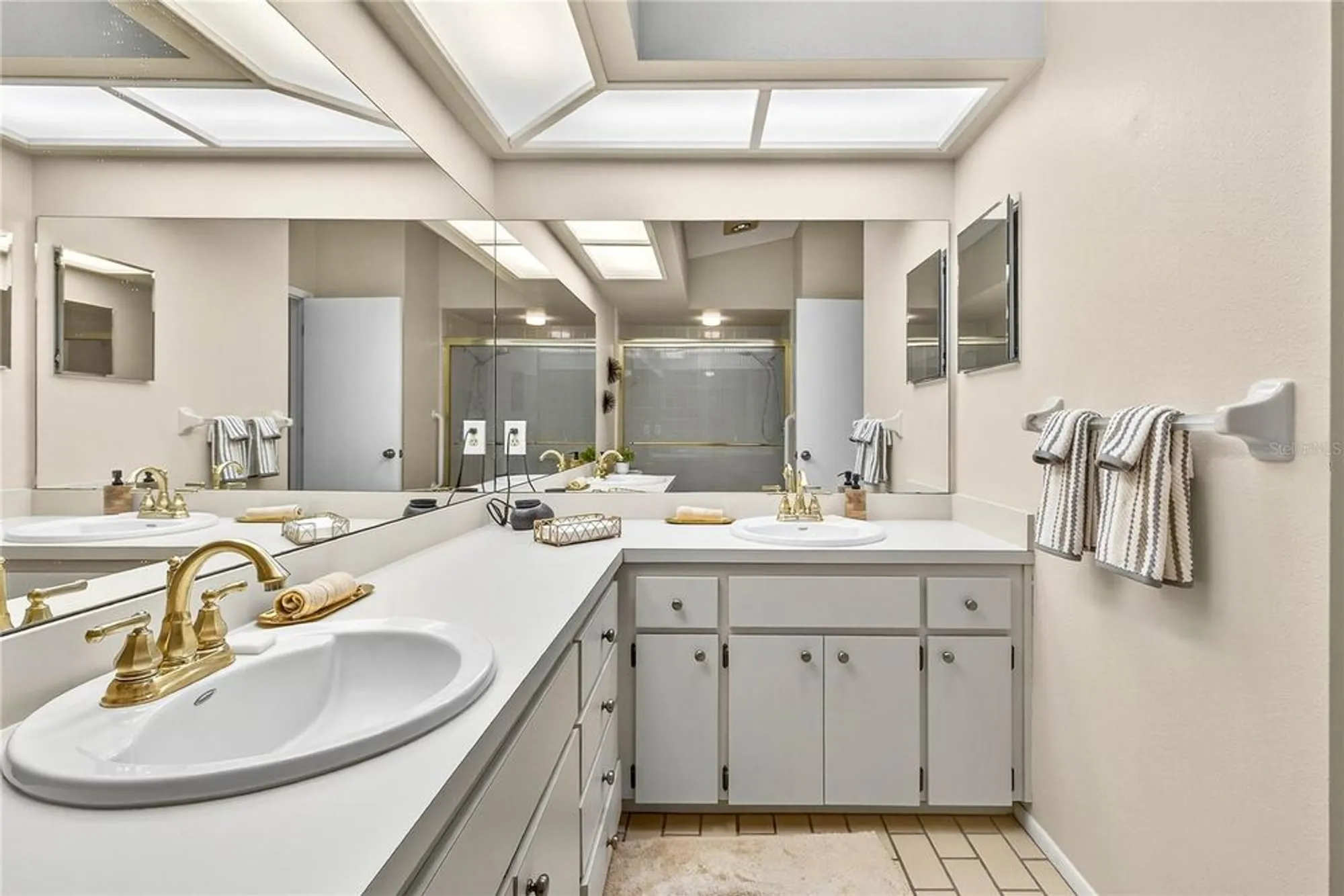 Property Slideshow image 21 of 47 | 4658 wallingford ct, New Port Richey, FL, 34655