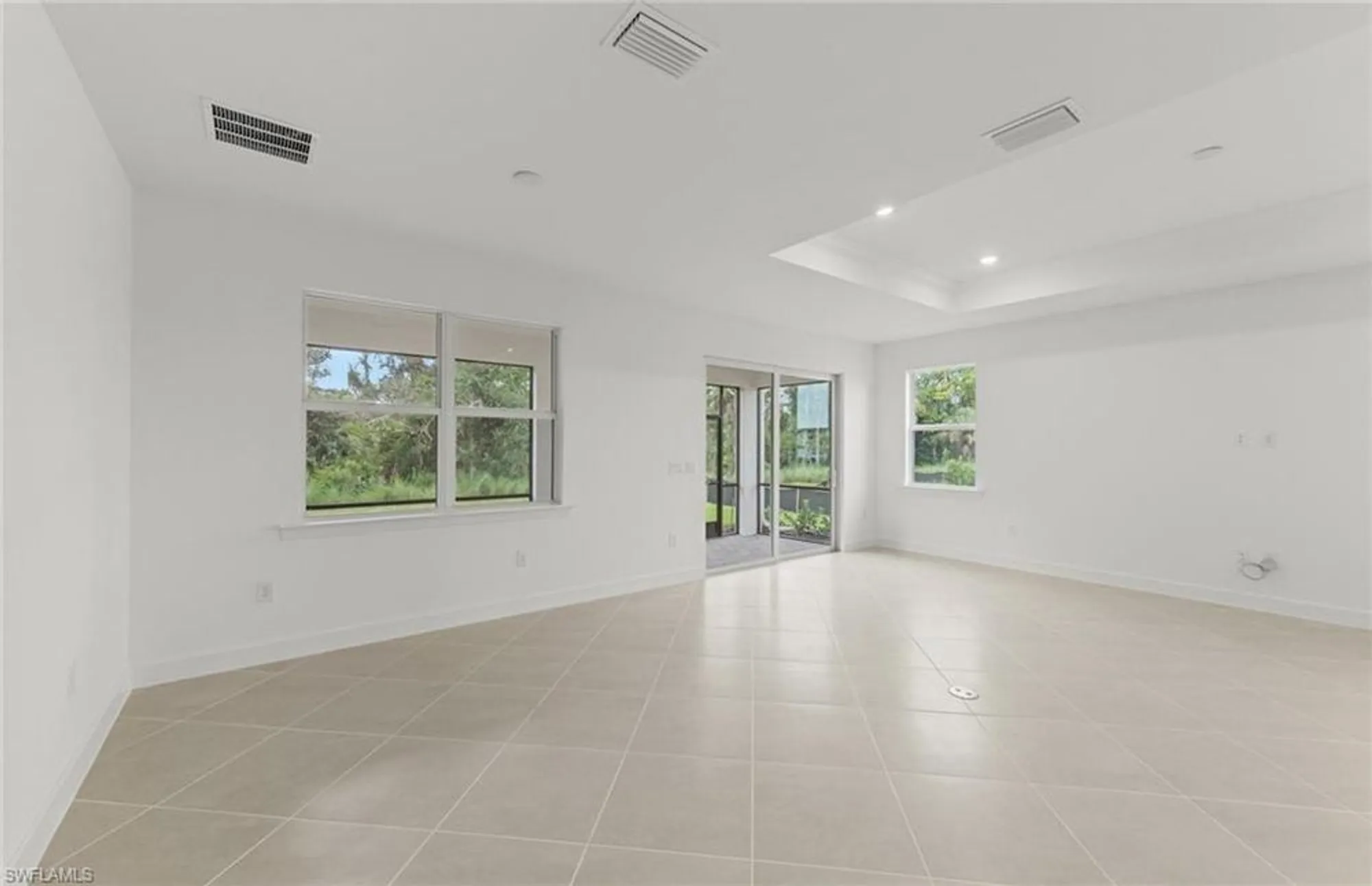 Property Slideshow image 15 of 47 | 7601 paradise tree dr, North Fort Myers, FL, 33917