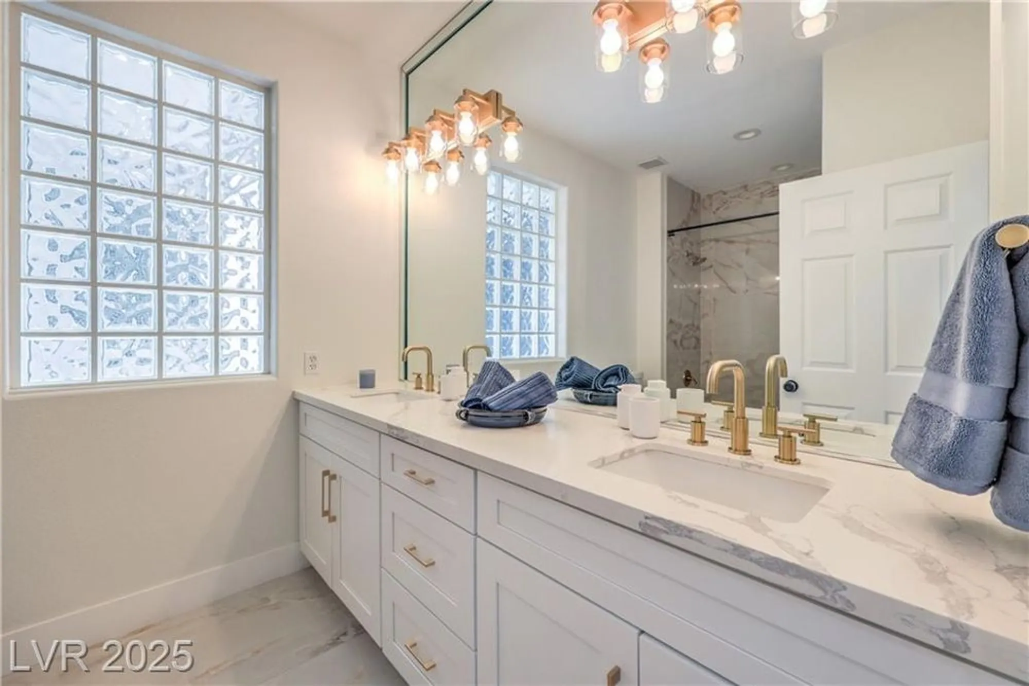 Property Slideshow image 27 of 34 | 3028 treesdale dr, Las Vegas, NV, 89134