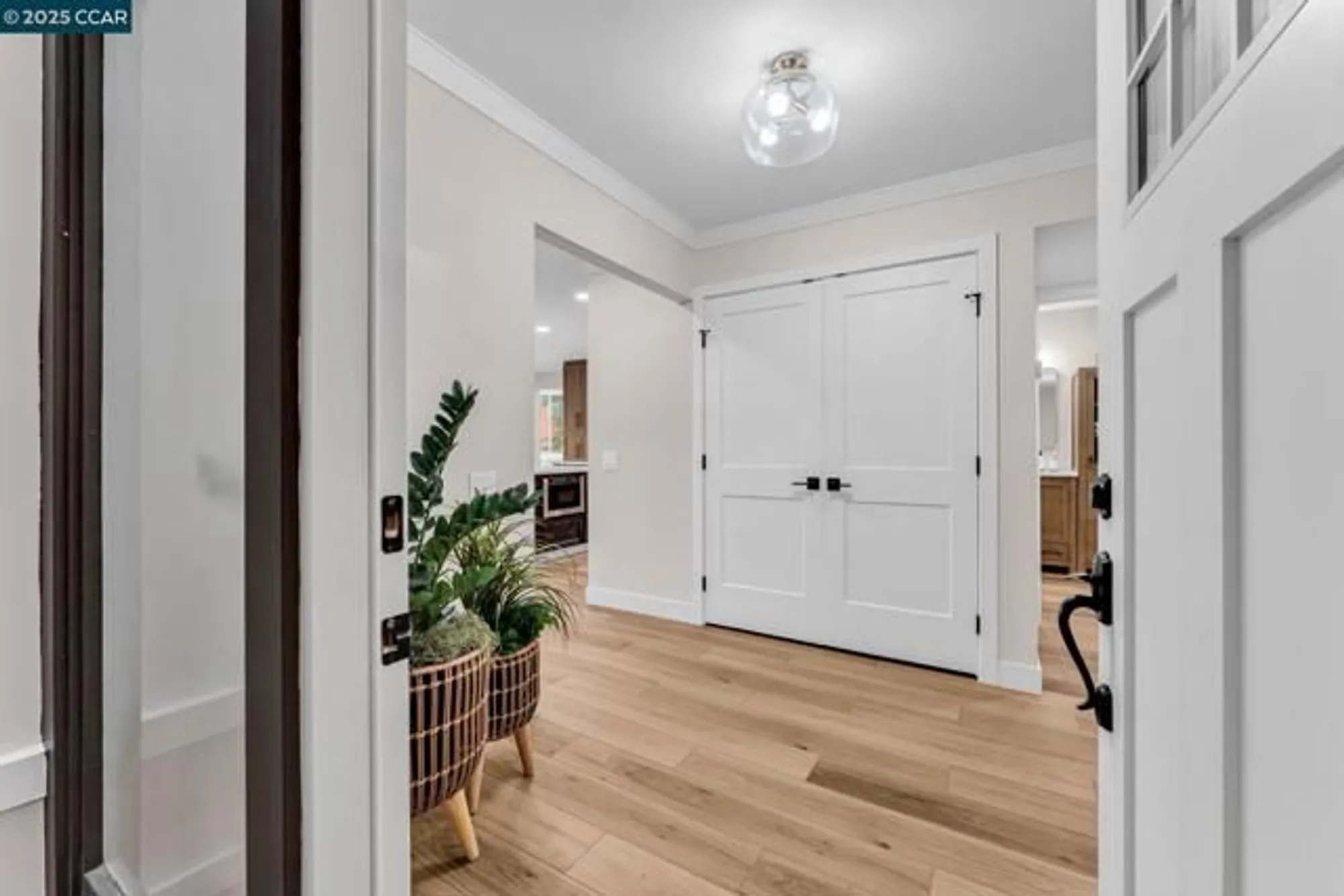 Property Slideshow image 7 of 49 | 1216 fairlawn ct 8, Walnut Creek, CA, 94595