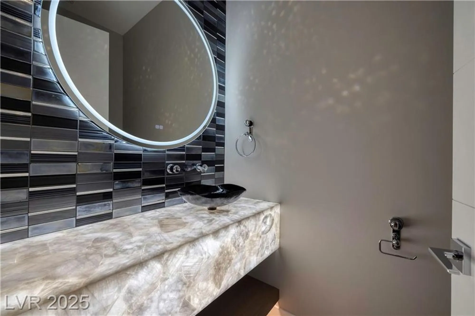 Property Slideshow image 28 of 65 | 37 reflection shores ln, Henderson, NV, 89011