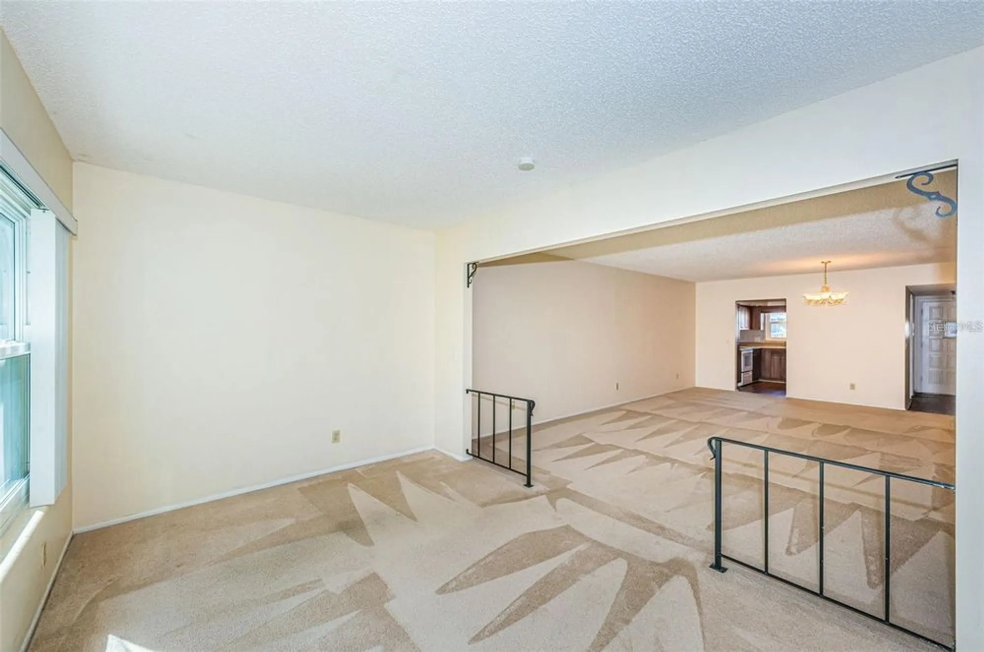 Property Slideshow image 25 of 52 | 2295 americus blvd 29, Clearwater, FL, 33763