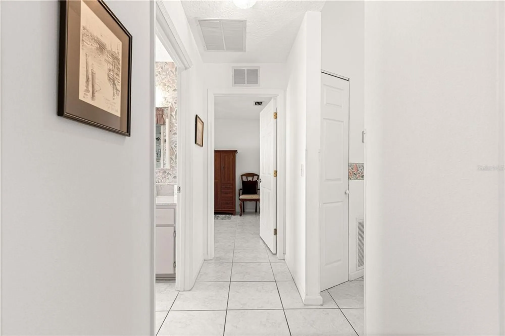 Property Slideshow image 4 of 53 | 5292 nw 19th pl, Ocala, FL, 34482