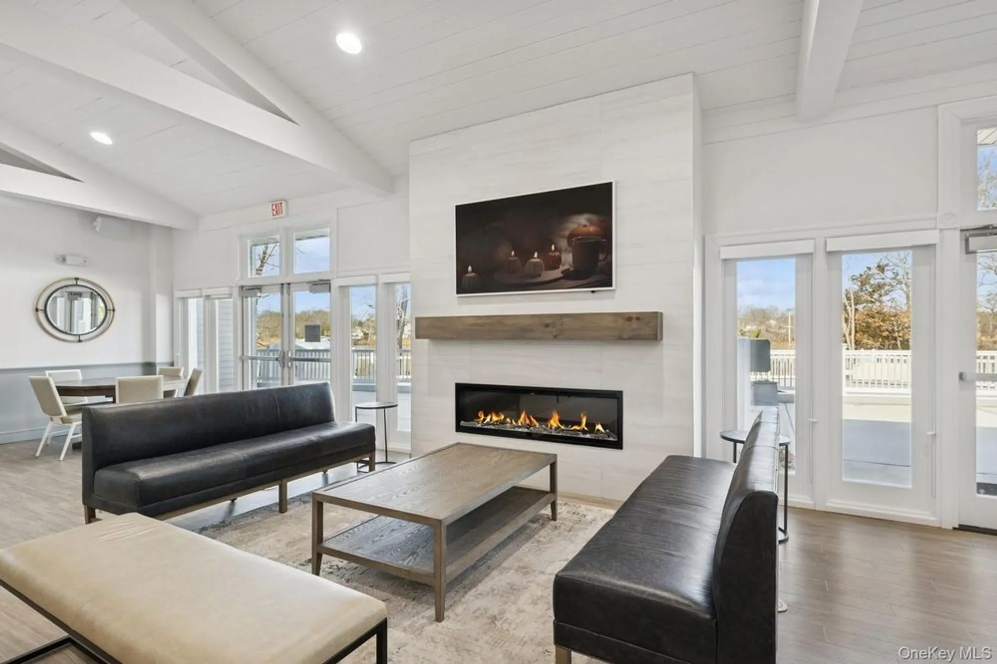 Property Slideshow image 10 of 18 | 416 lindsay ln, Moriches, NY, 11955