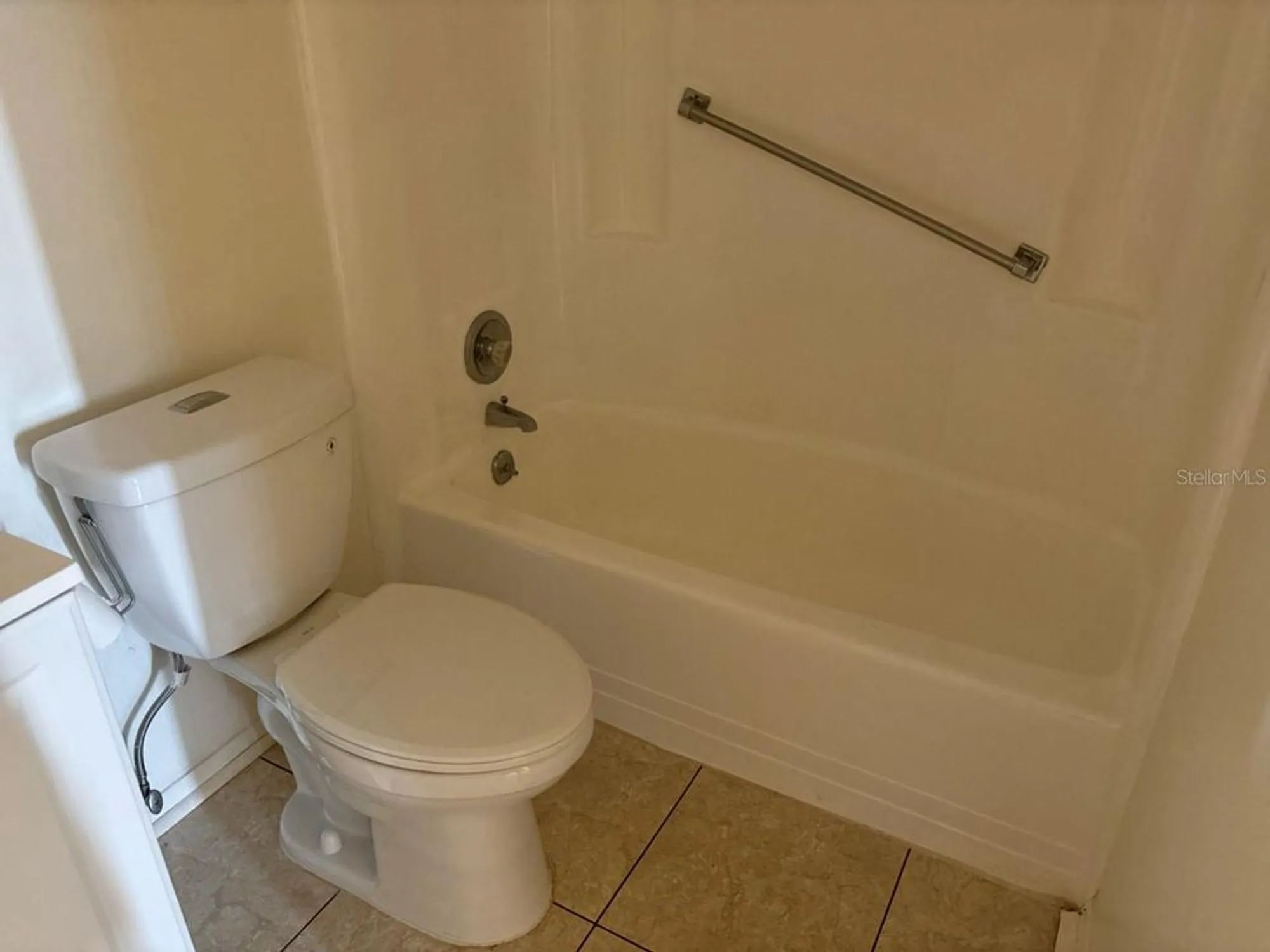 Property Slideshow image 10 of 16 | 1515 danbury dr, Sun City Center, FL, 33573