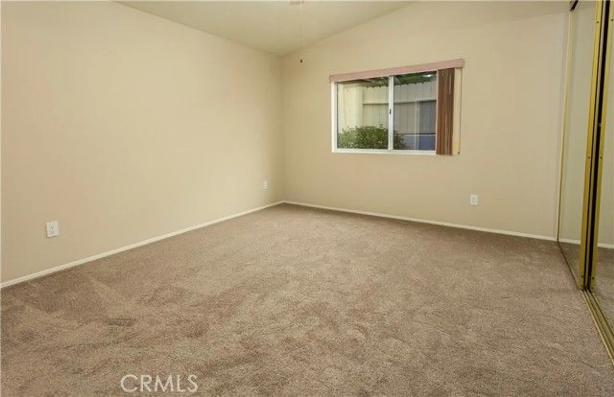 Property Slideshow image 13 of 31 | 28050 bavaria dr, Menifee, CA, 92585