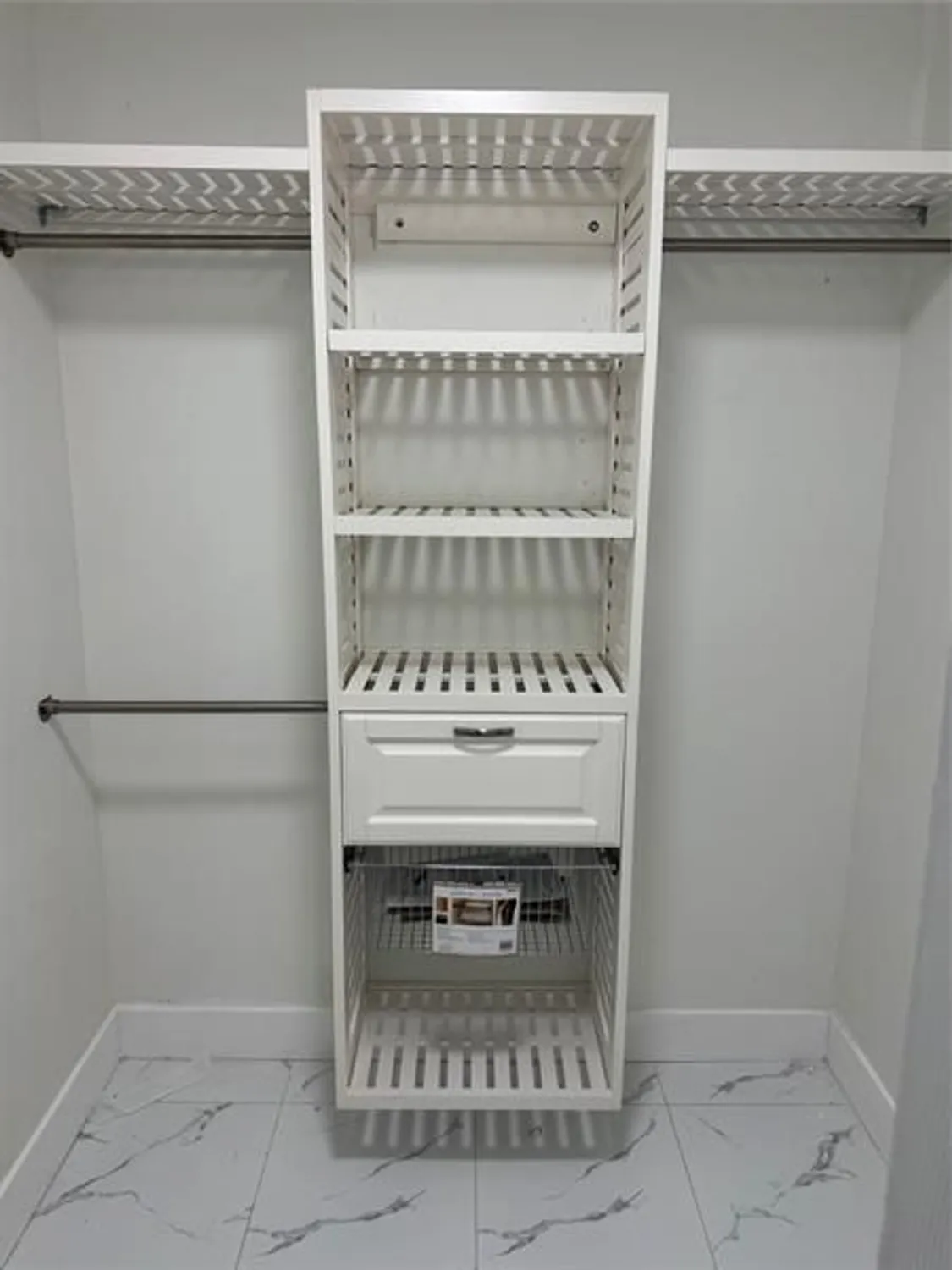 Property Slideshow image 18 of 27 | 6051 nw 61st ave 205, Tamarac, FL, 33319