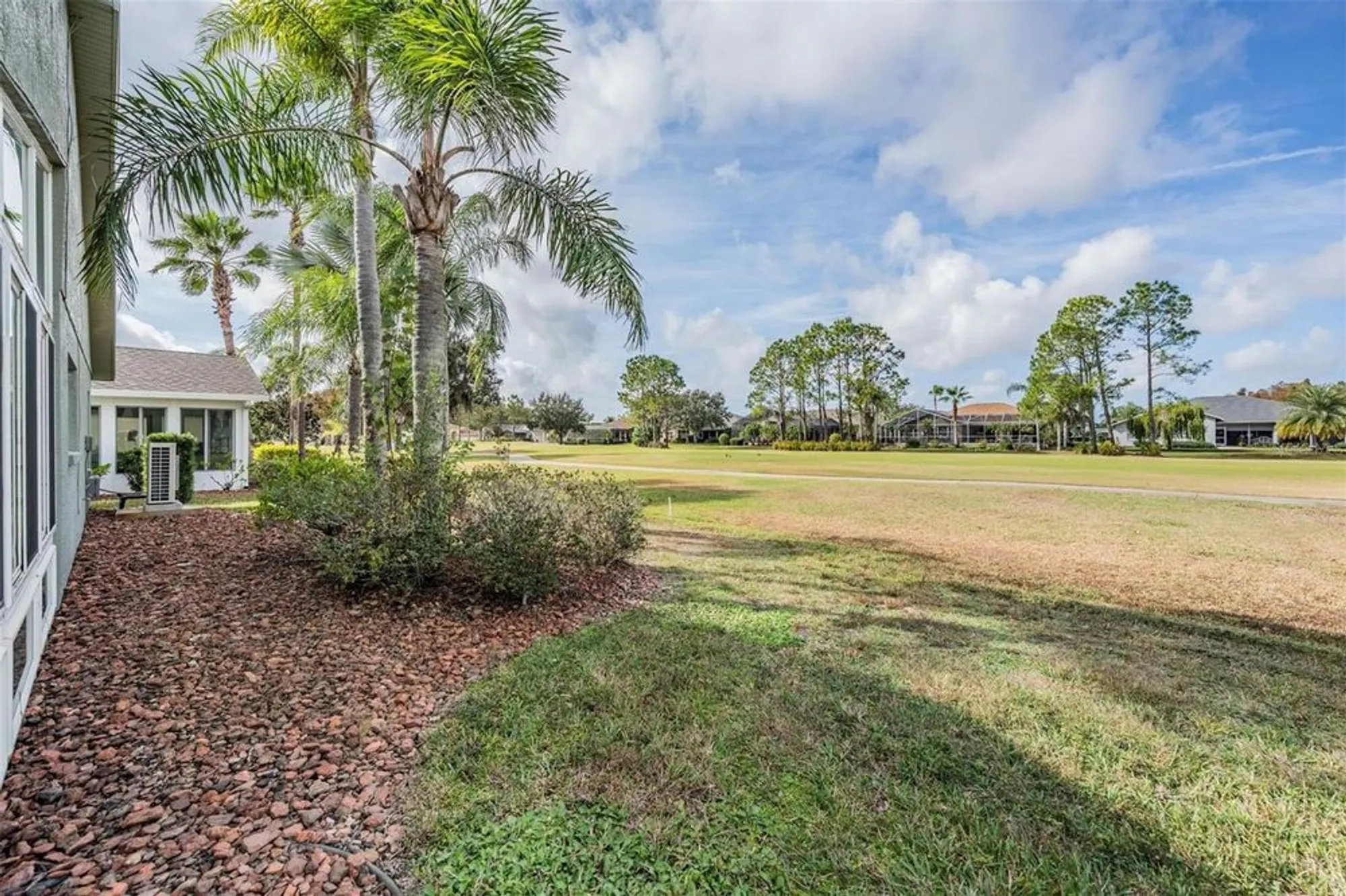 Property Slideshow image 26 of 55 | 1043 dustan pl, Trinity, FL, 34655