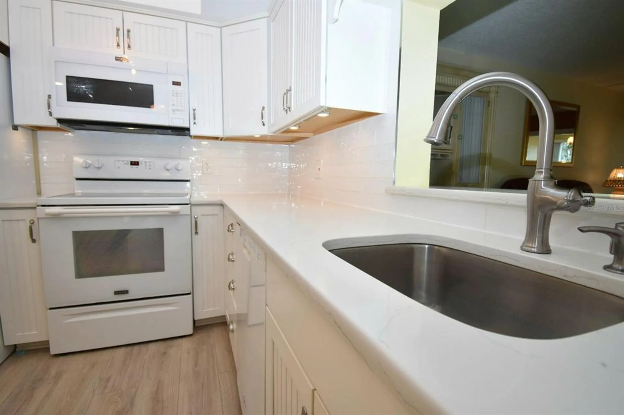 Property Slideshow image 16 of 50 | 940 virginia st 108, Dunedin, FL, 34698